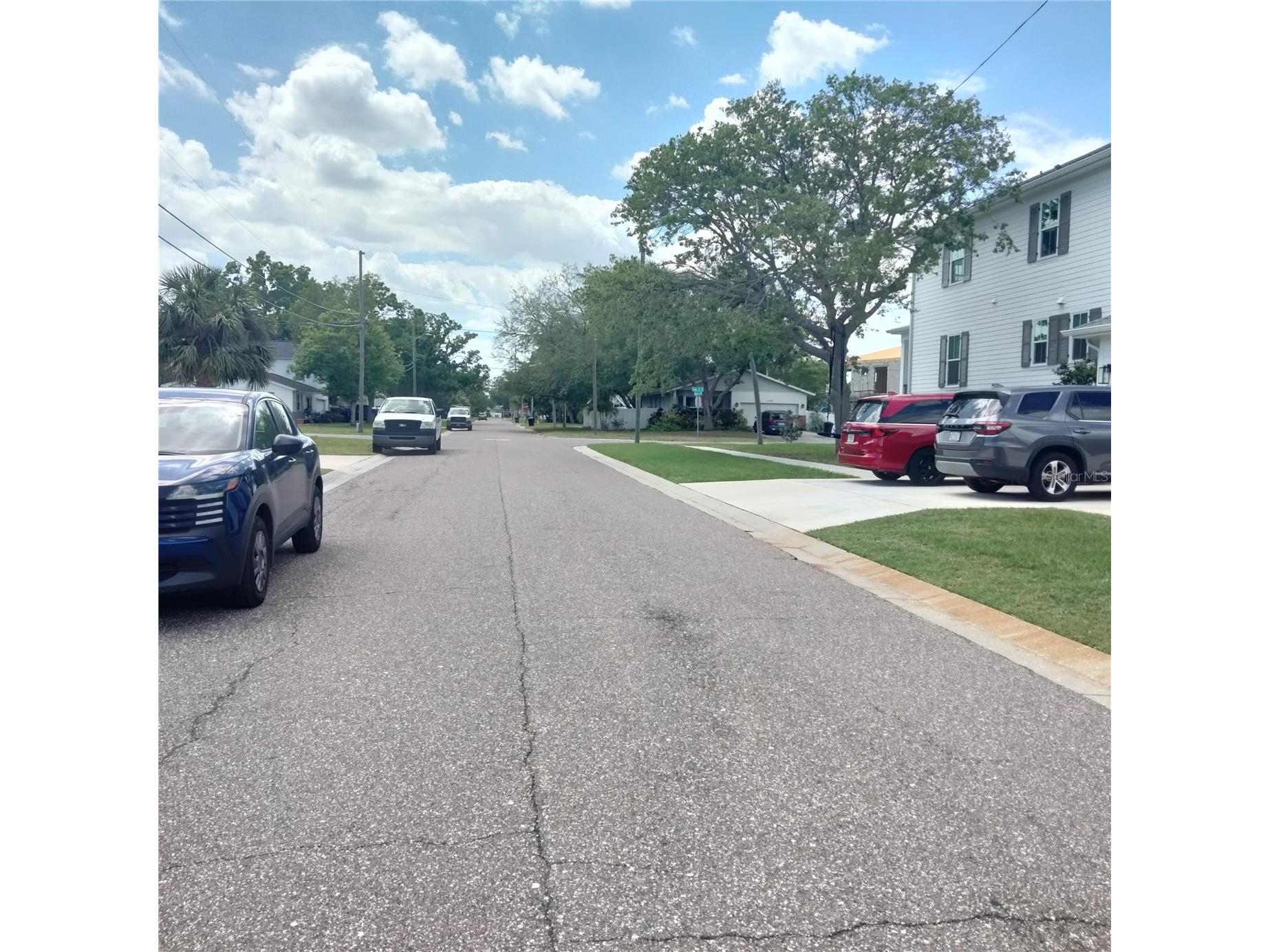 351 Davenport Avenue NE Saint Petersburg FL 33702 TB8496508 image32