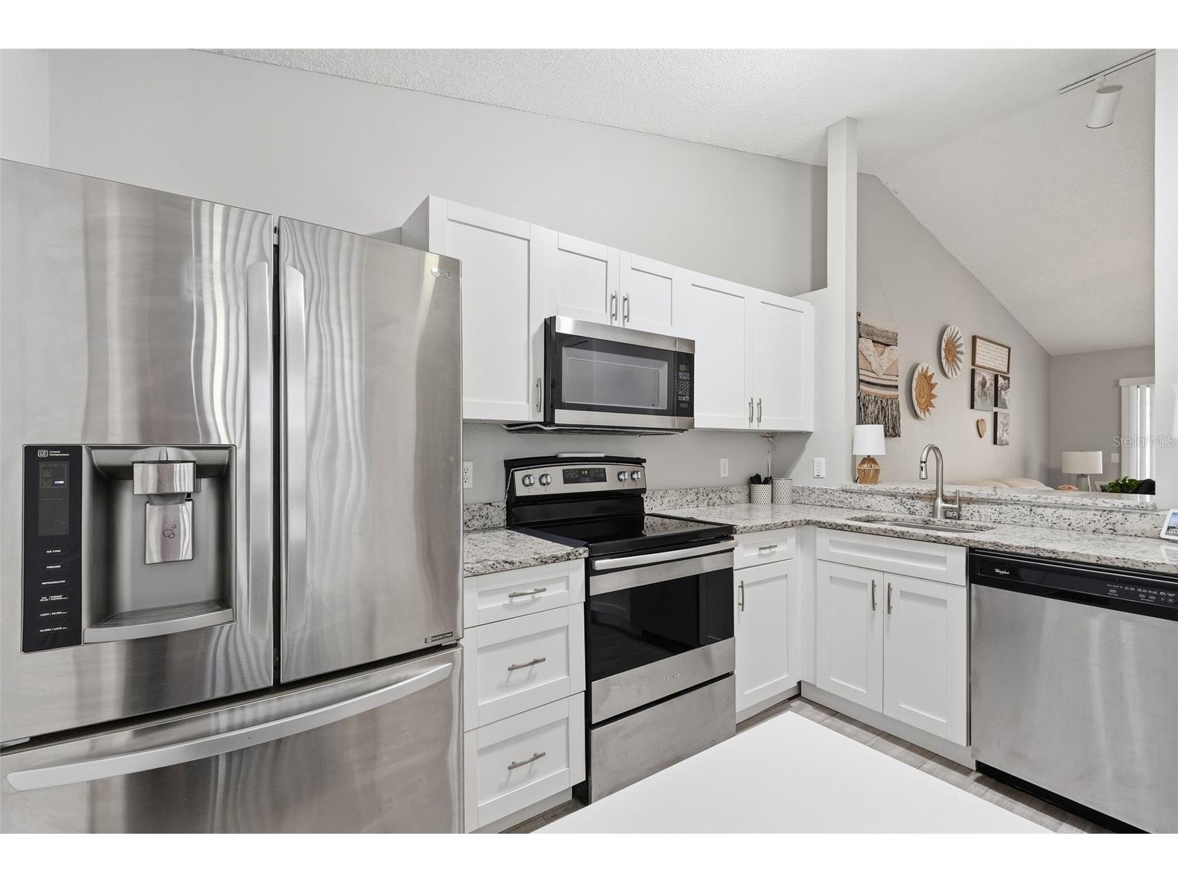 351 Ixora Drive #61 Palm Harbor FL 34684 TB8506027 image20