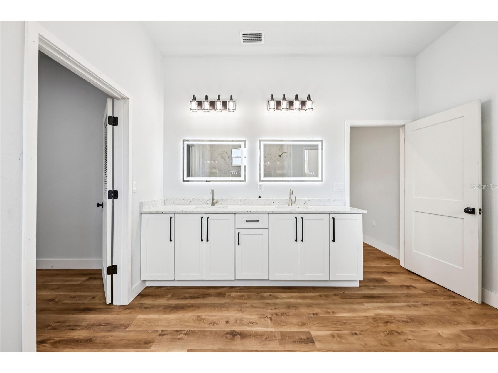 351 Mitnik Drive Deltona FL 32738 V4948051 image22