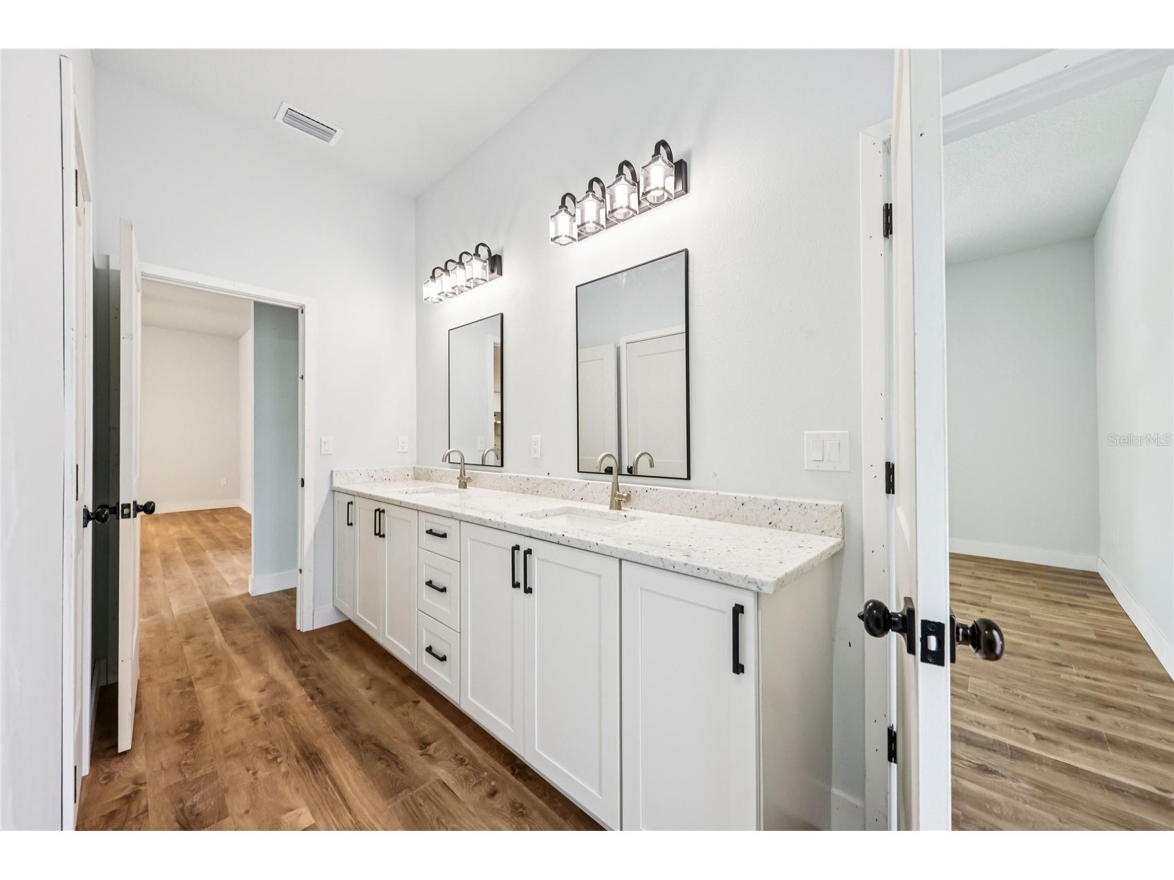 351 Mitnik Drive Deltona FL 32738 V4948051 image27