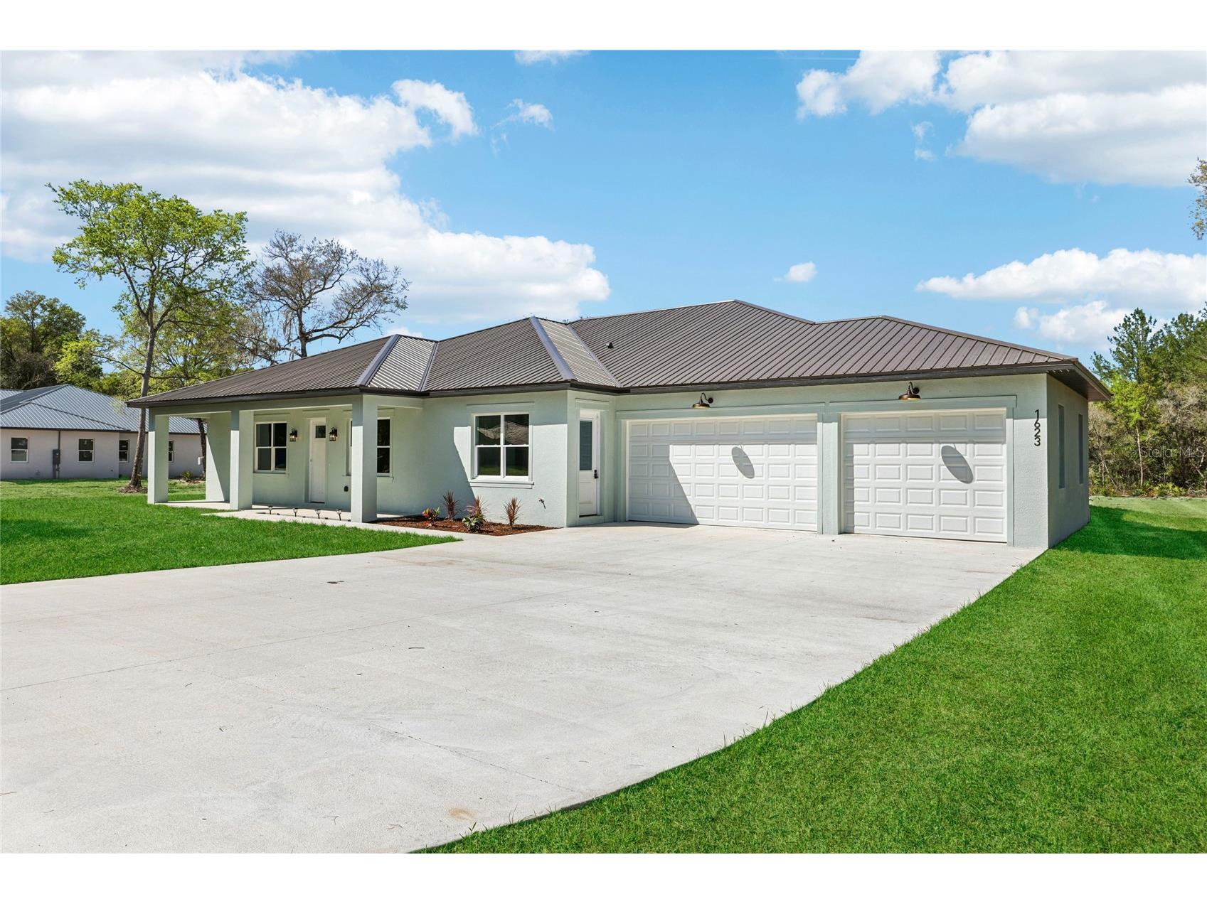 351 Mitnik Drive Deltona FL 32738 V4948051 image3