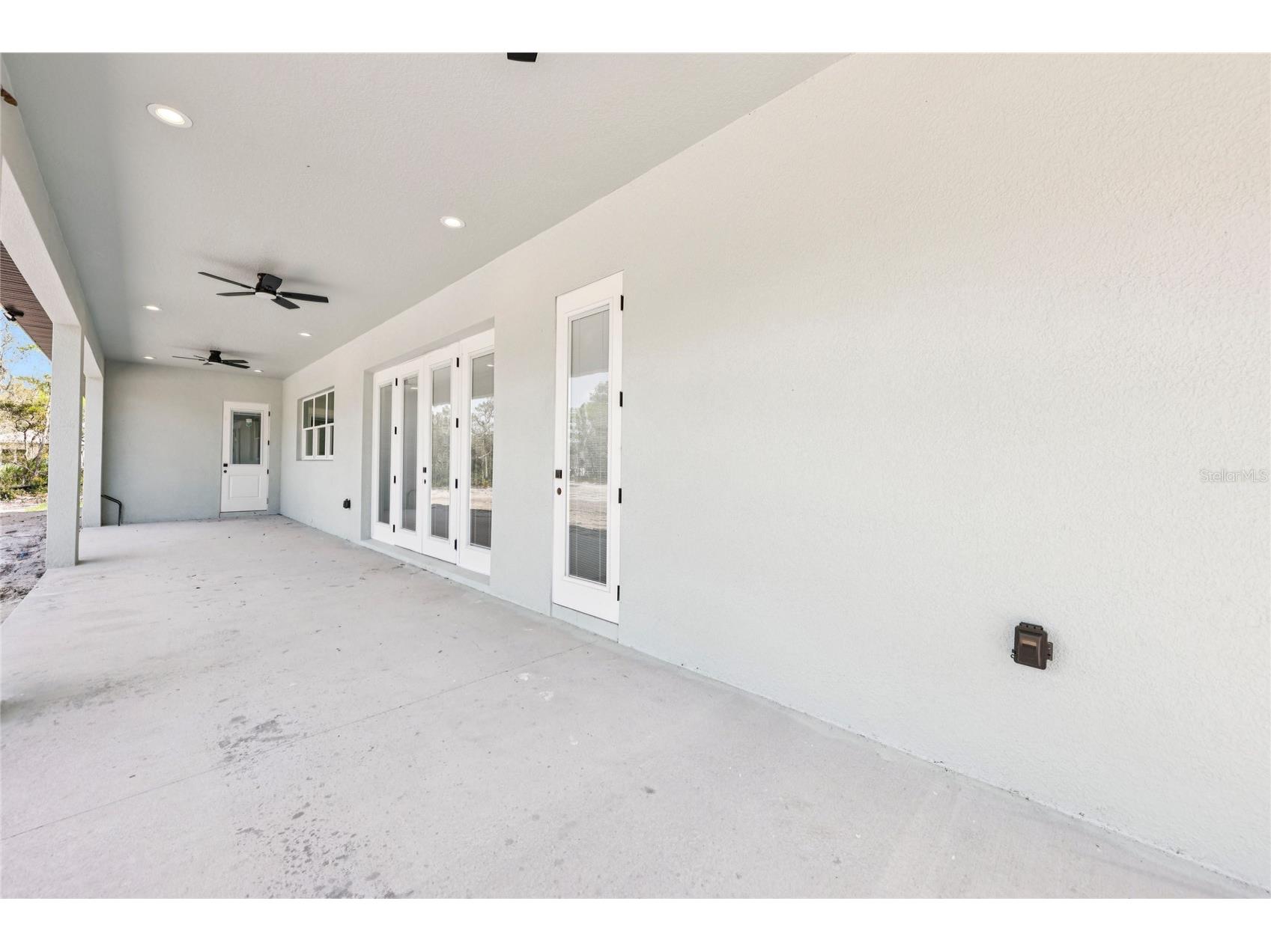 351 Mitnik Drive Deltona FL 32738 V4948051 image36