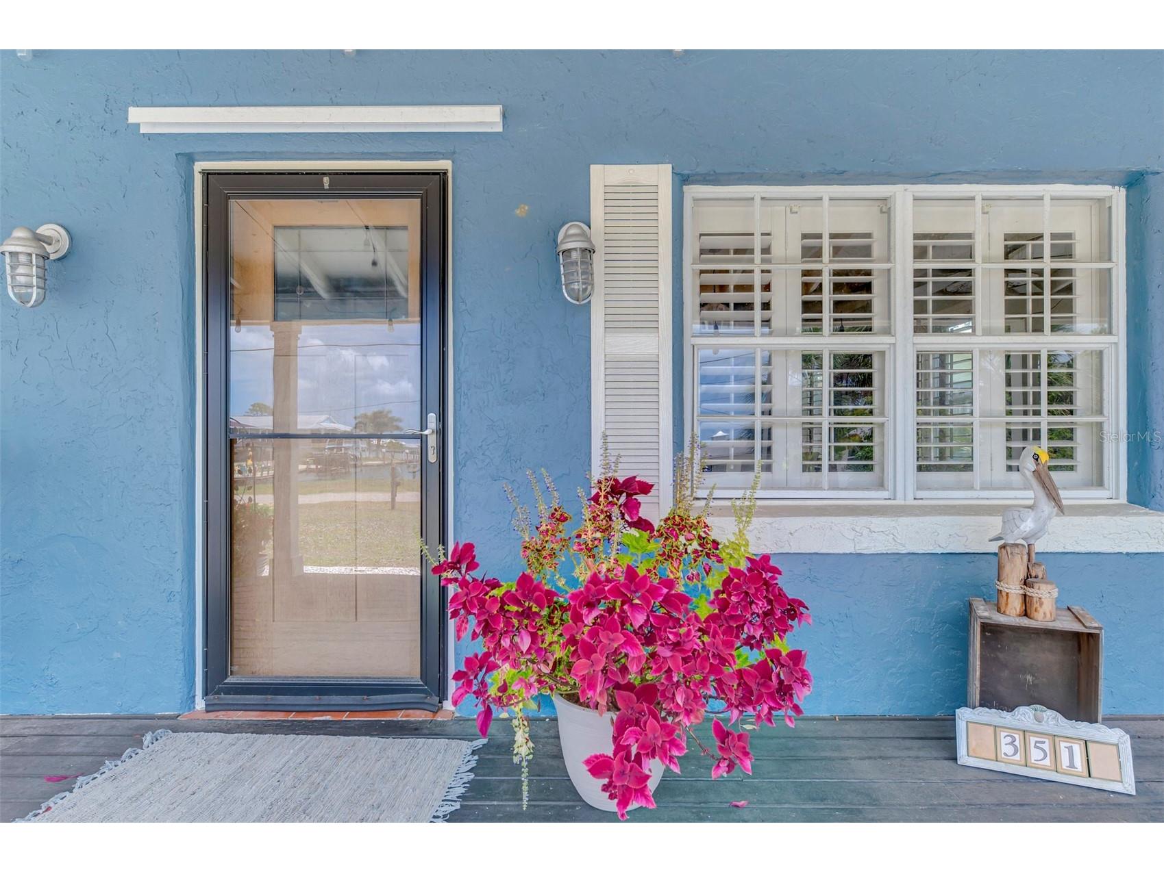 351 Oak Street Englewood FL 34223 D6146962 image2