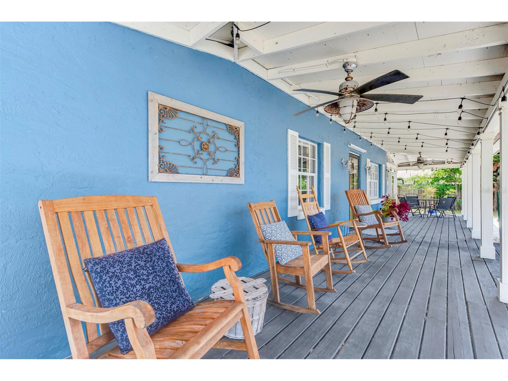 351 Oak Street Englewood FL 34223 D6146962 image4