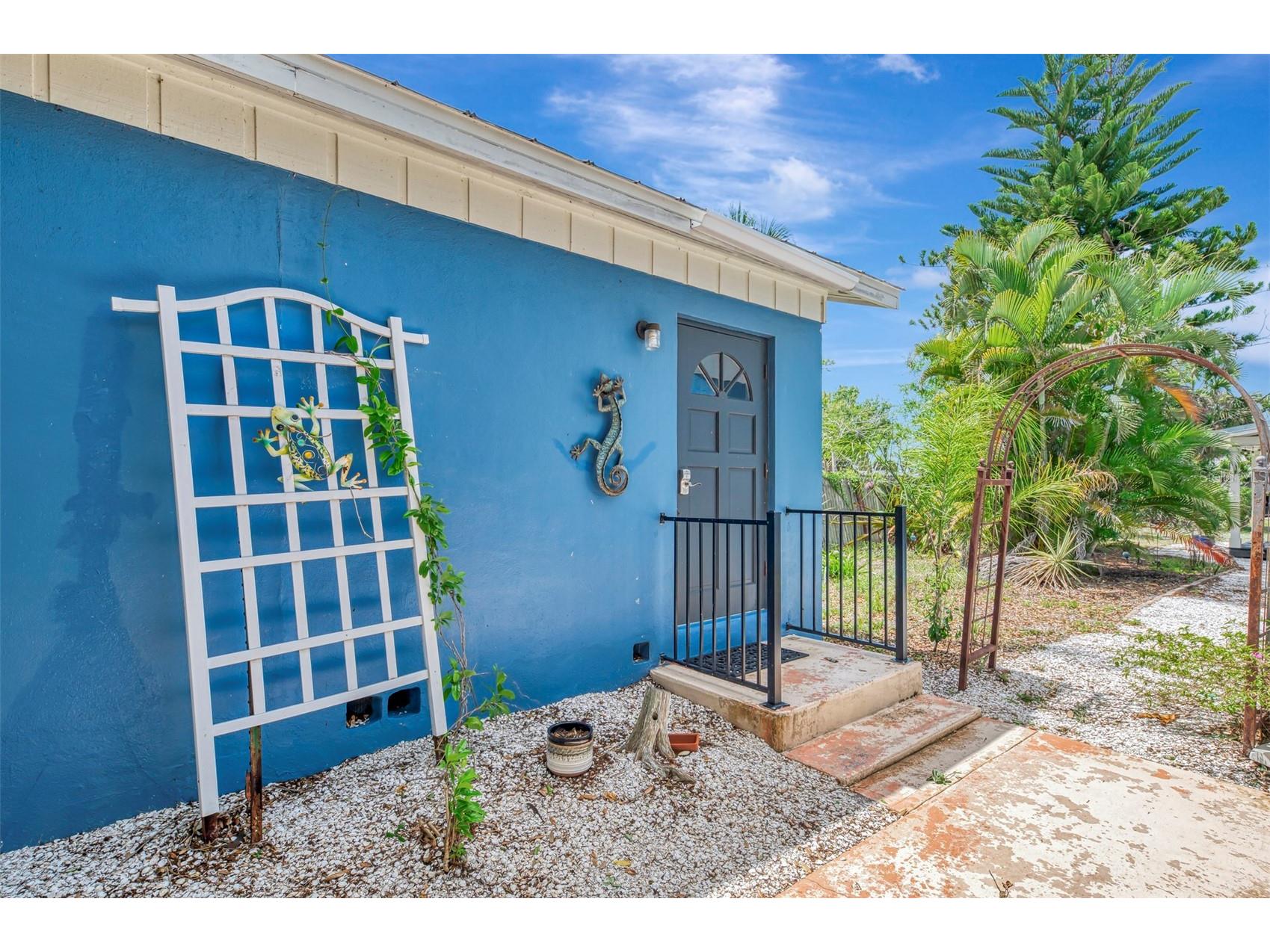 351 Oak Street Englewood FL 34223 D6146962 image47