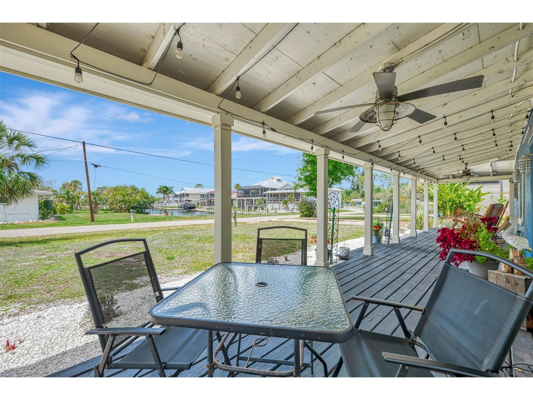 351 Oak Street Englewood FL 34223 D6146962 image5