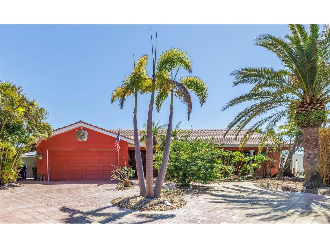 351 S Julia Circle Saint Pete Beach FL 33706 TB8359802 image1