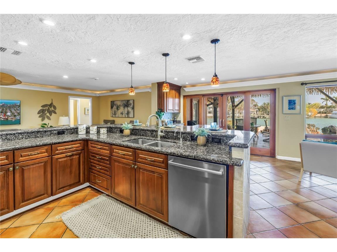 351 S Julia Circle Saint Pete Beach FL 33706 TB8359802 image20