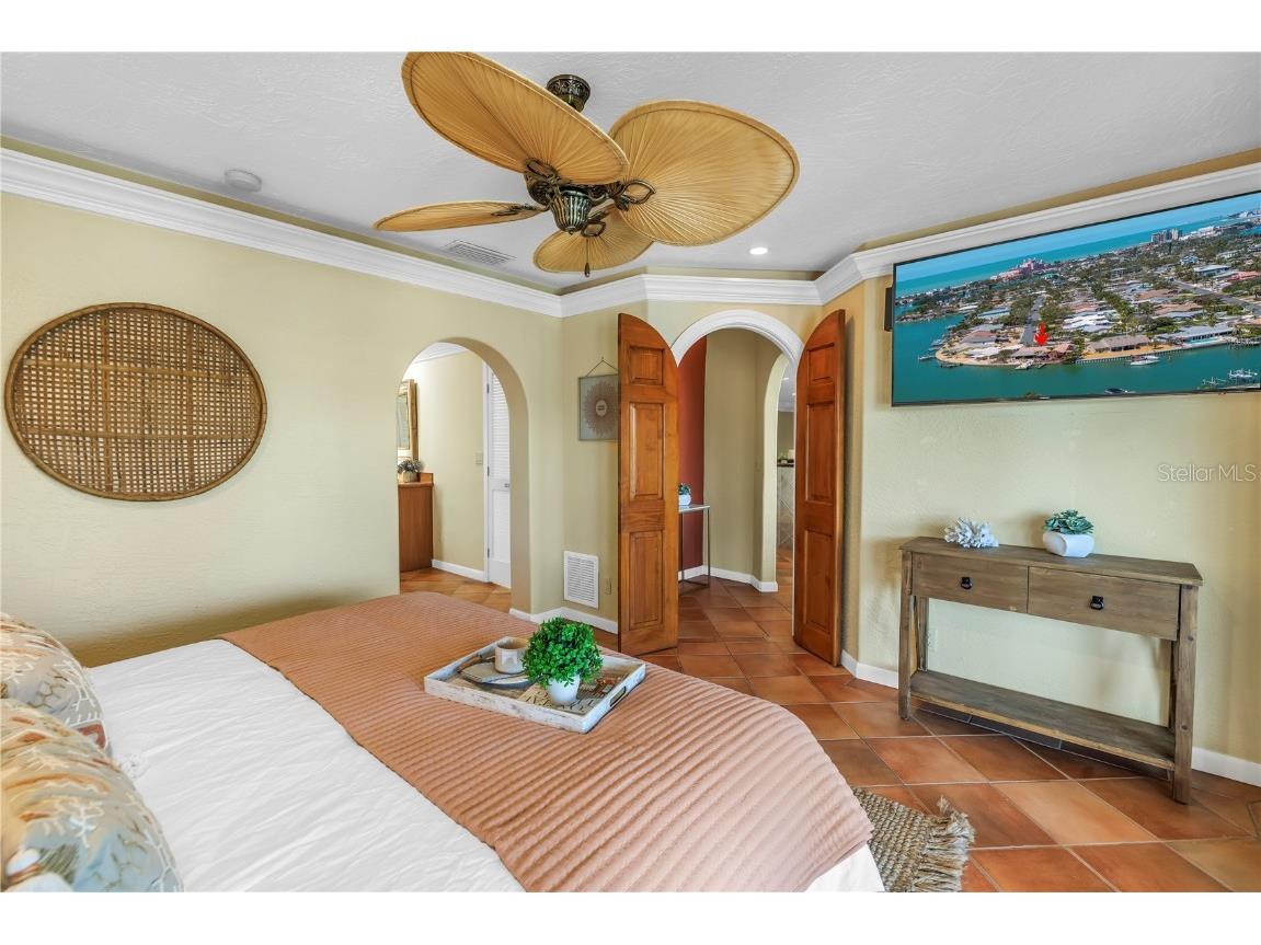 351 S Julia Circle Saint Pete Beach FL 33706 TB8359802 image29