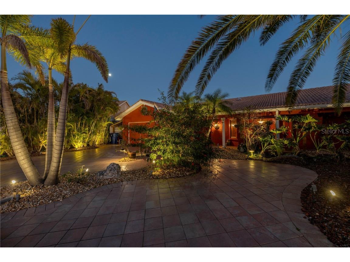 351 S Julia Circle Saint Pete Beach FL 33706 TB8359802 image81