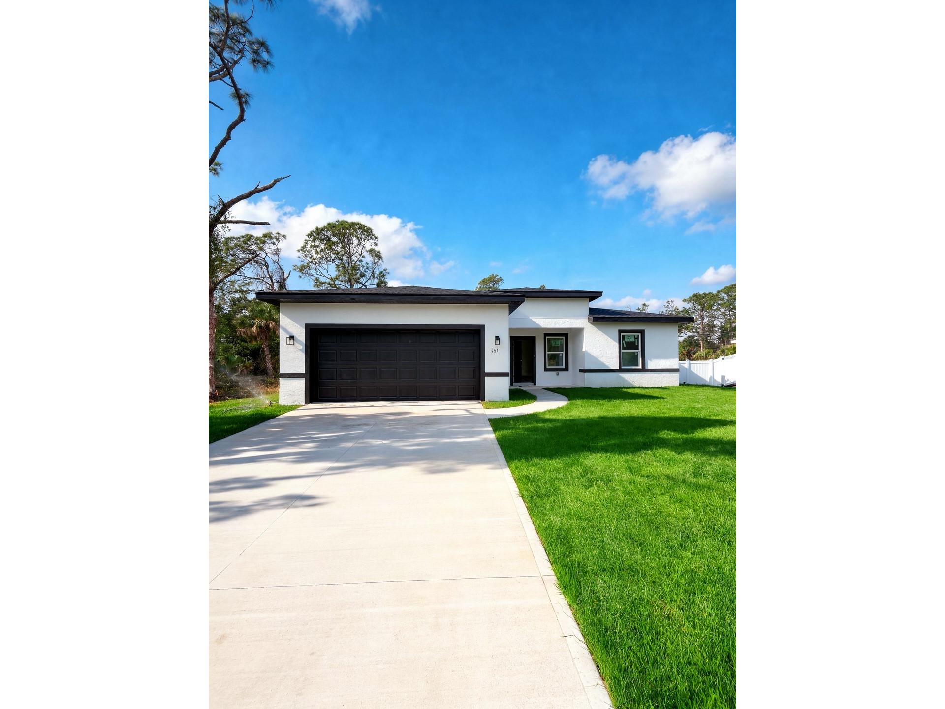351 Tenk Street Port Charlotte FL 33953 O6394886 image1
