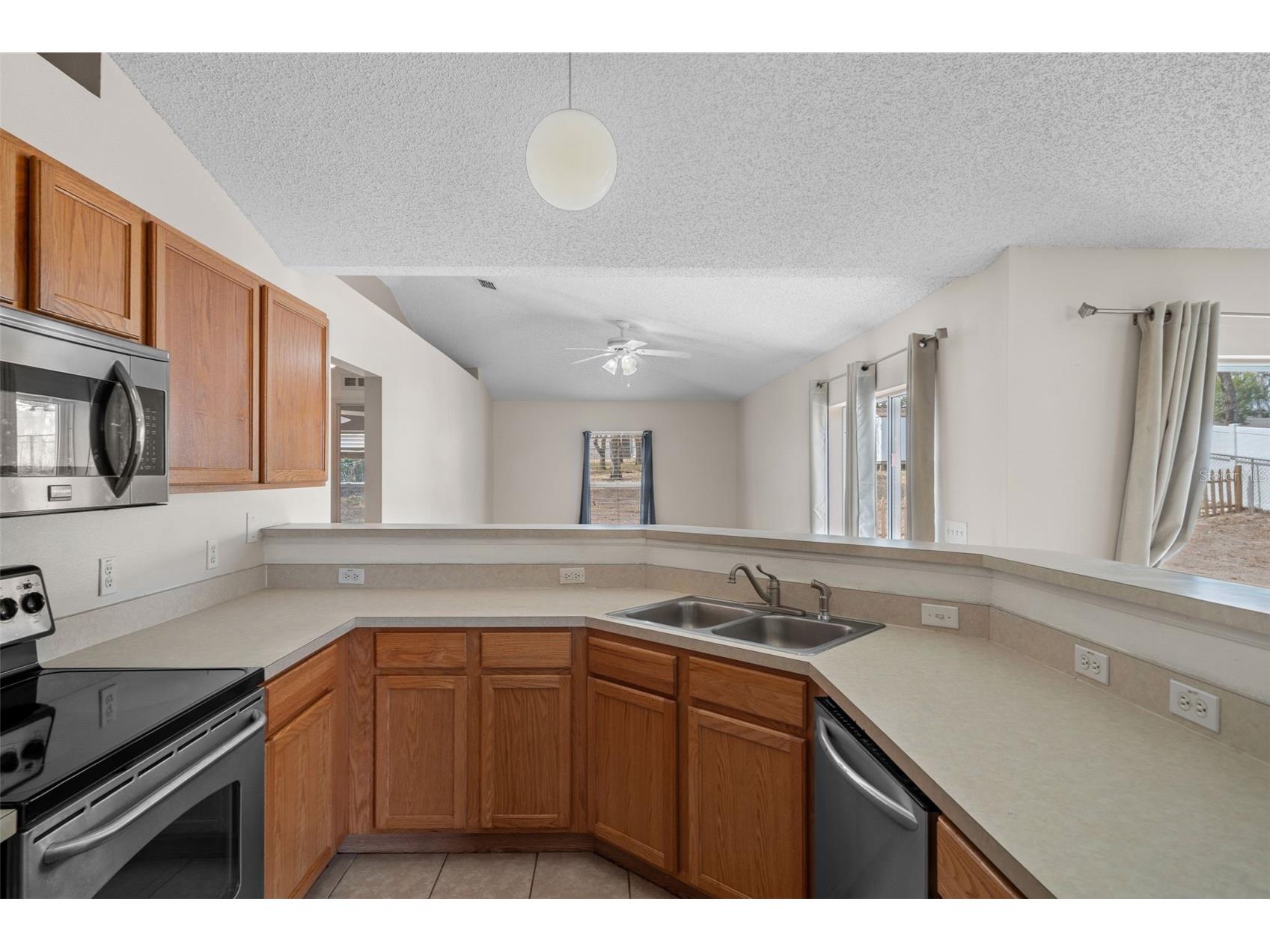 351 Upland Avenue Spring Hill FL 34606 W7883245 image20