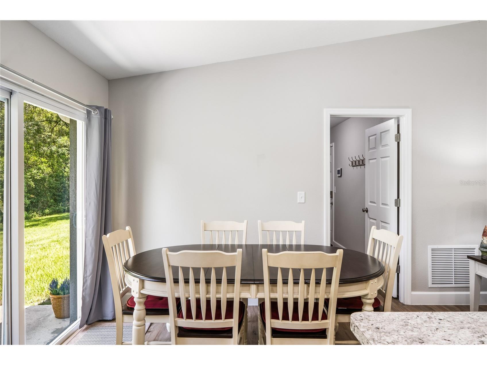 351 W Elm Drive Orange City FL 32763 V4949922 image8