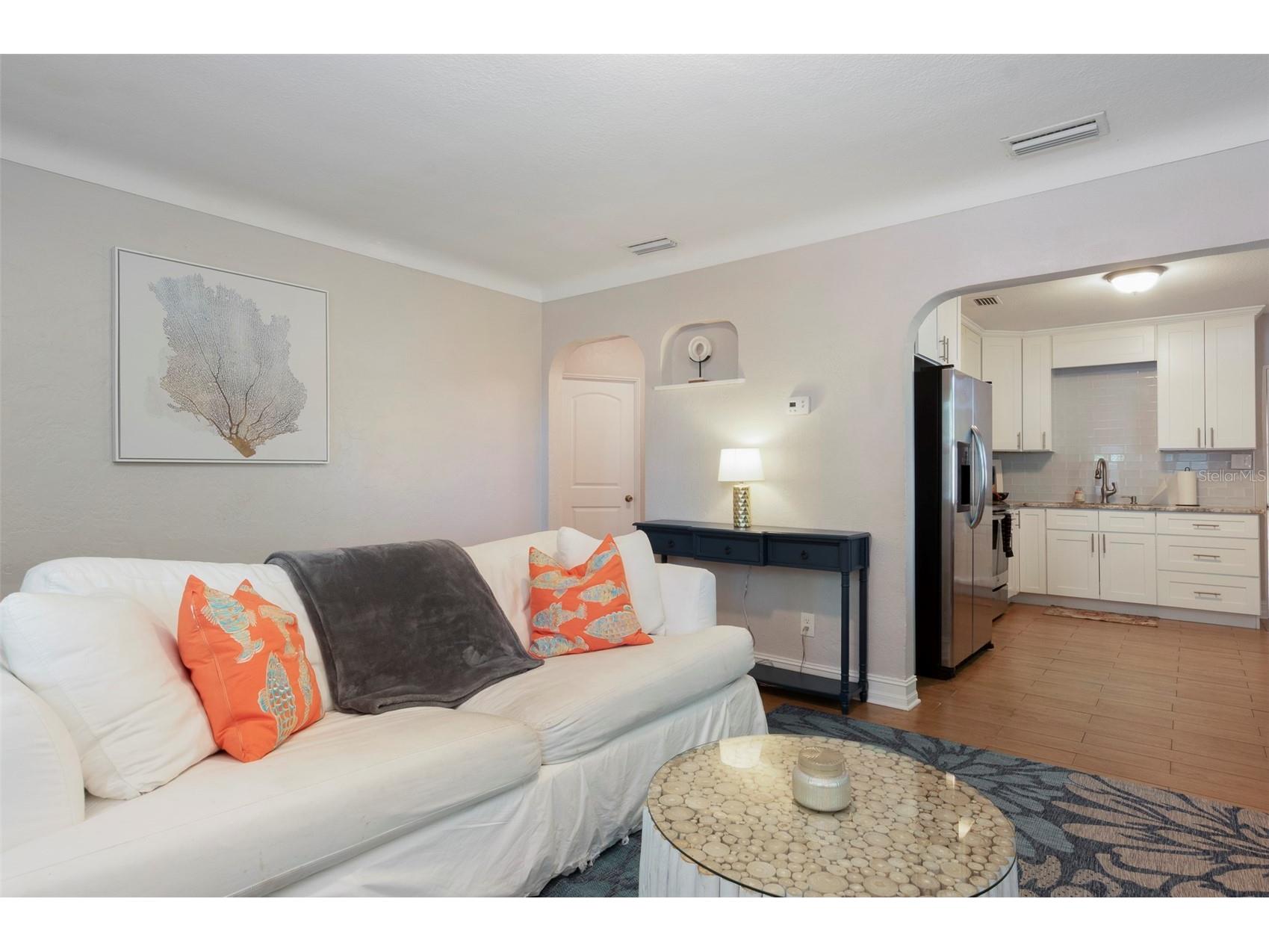 3510 4th Avenue N Saint Petersburg FL 33713 TB8487477 image7