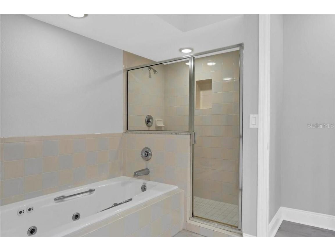 3510 54th Drive W #201 Bradenton FL 34210 A4648258 image15