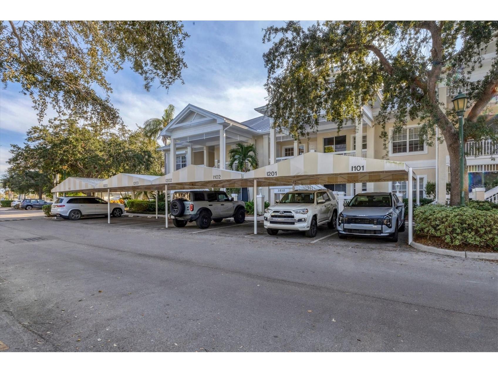 3510 54th Drive W #202 Bradenton FL 34210 A4677298 image1