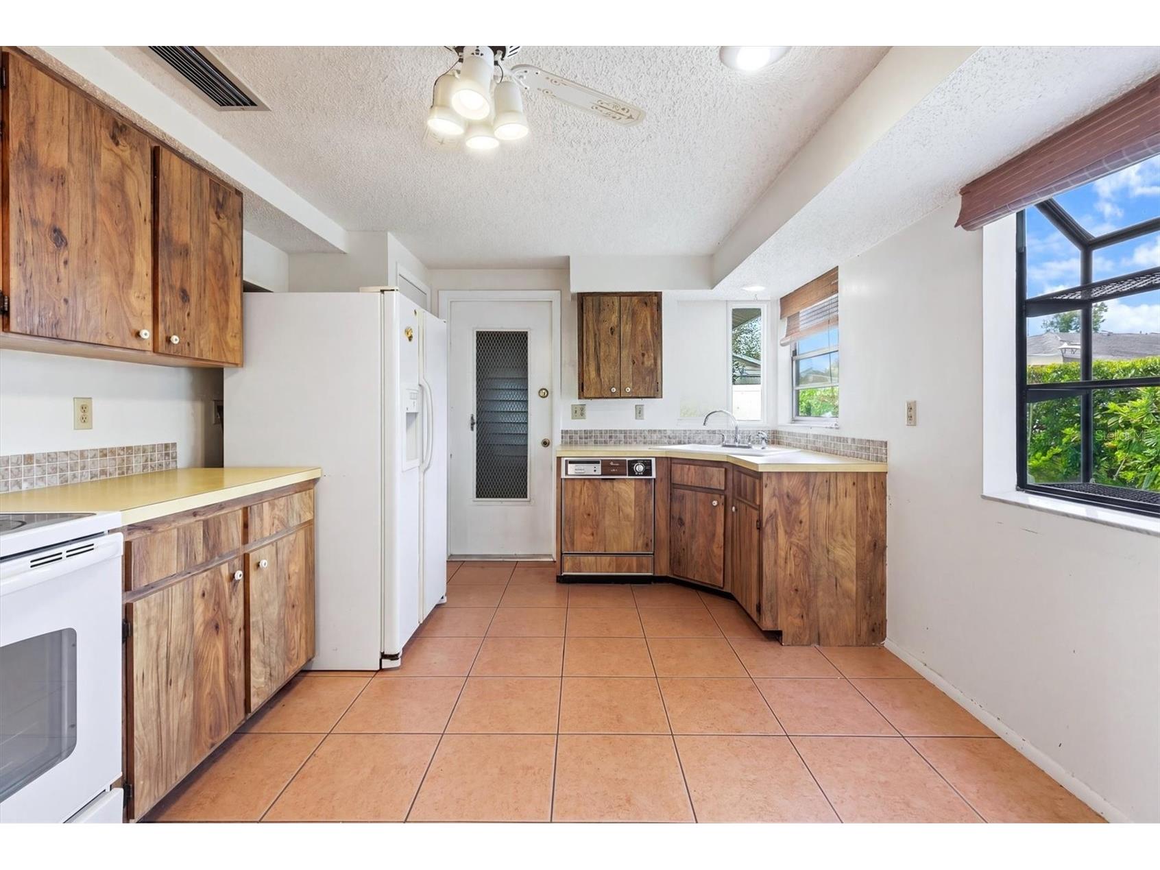 3510 62nd Street W Bradenton FL 34209 A4693066 image7
