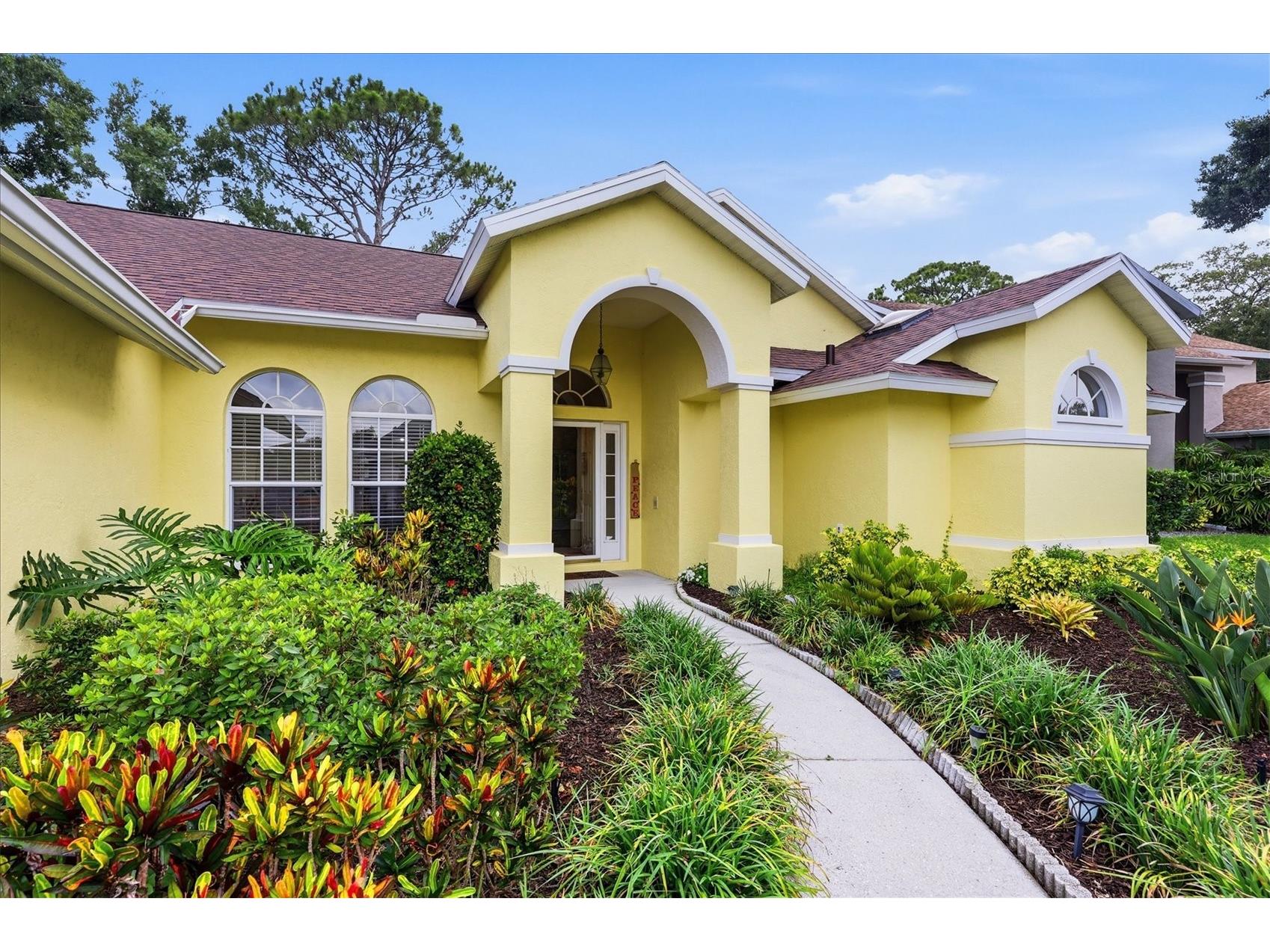 3510 Crystal Lakes Court Sarasota FL 34235 A4693705 image2