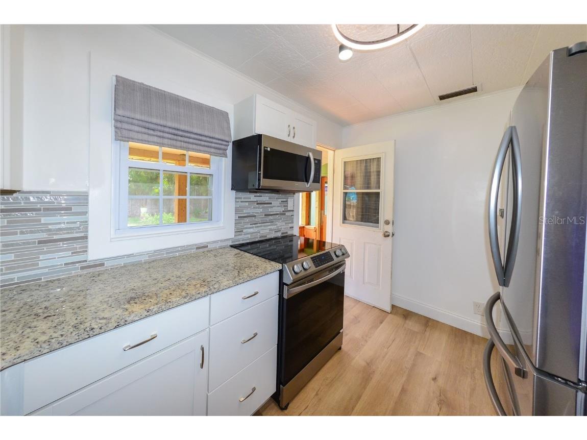 3510 E Riverside Drive Fort Myers FL 33916 C7515216 image11