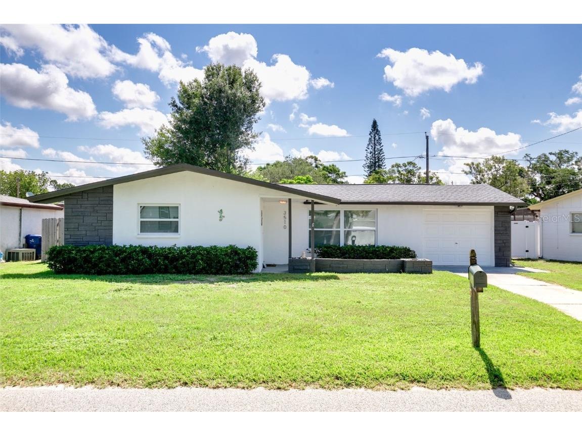 3510 Kingsbury Drive Holiday FL 34691 U8210019 image1