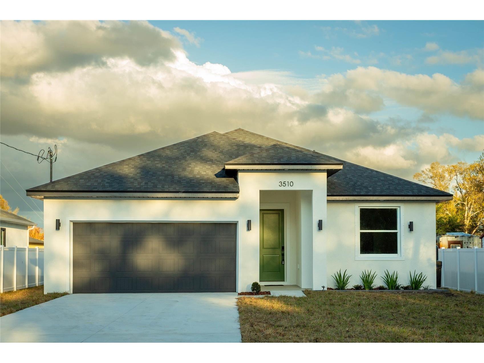 3510 S 75th Street Tampa FL 33619 O6388293 image1
