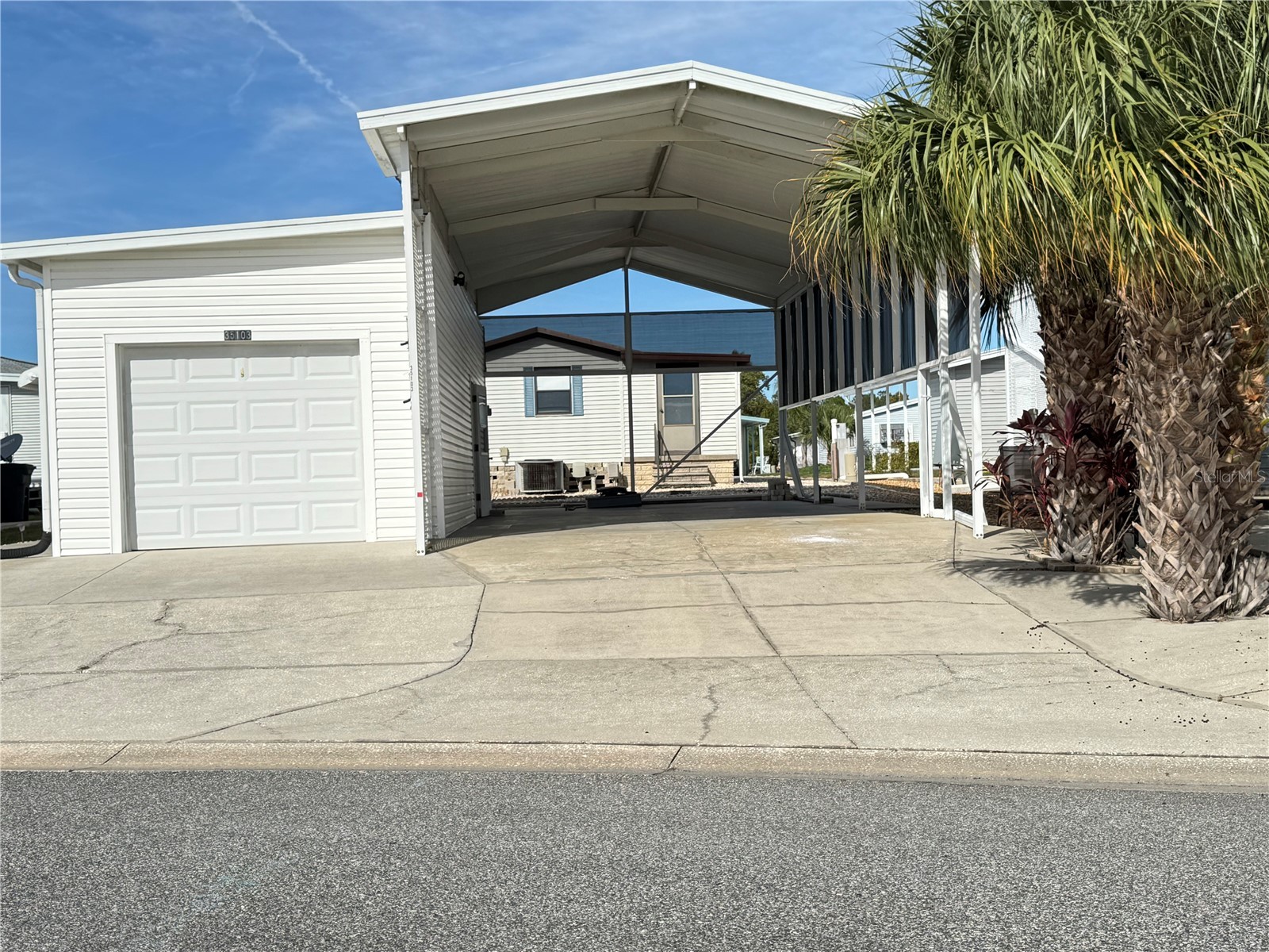 35103 Jade Drive Zephyrhills FL 33541 TB8446740 image1