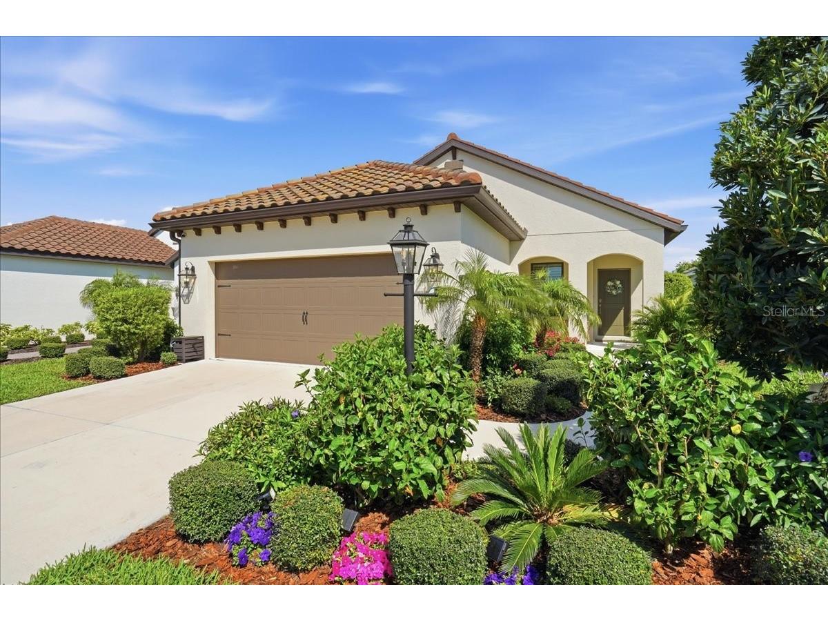 3511 Azurite Way Bradenton FL 34211 A4685440 image1