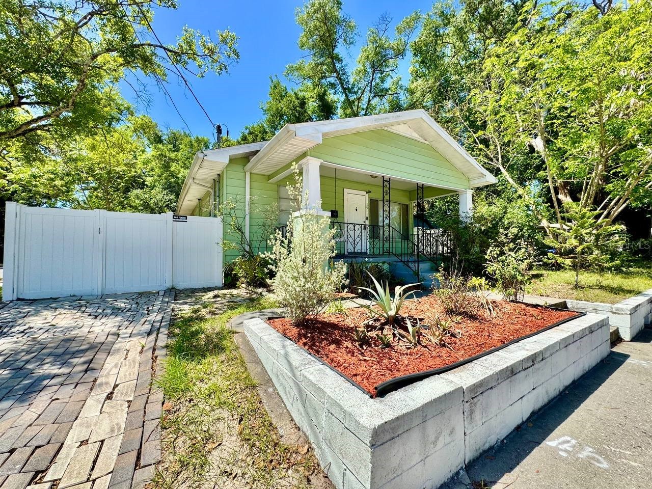 3511 Bishop Eddie Newkirk Way Tampa FL 33605 TB8498209 image2