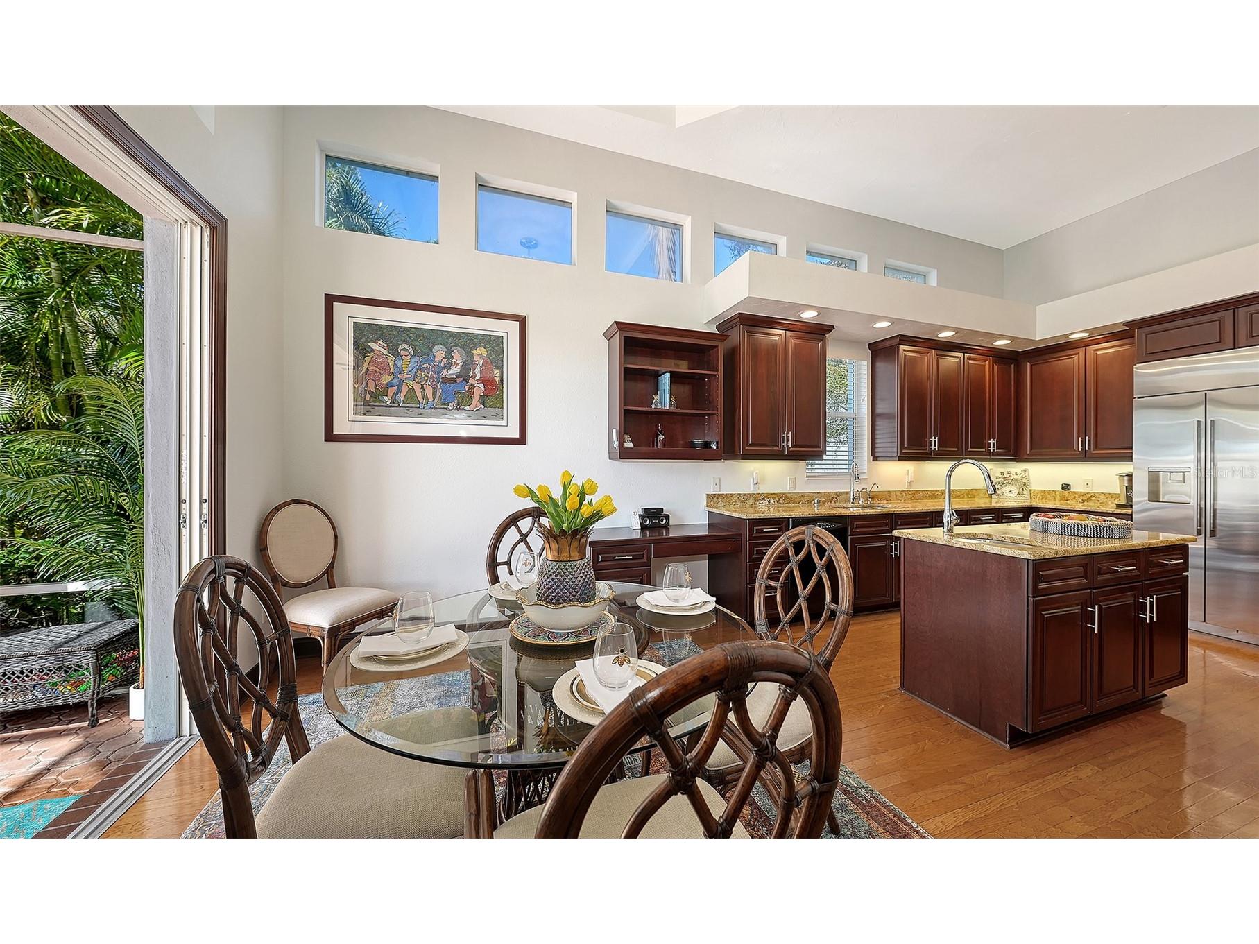 3511 Fair Oaks Court Longboat Key FL 34228 A4684840 image17