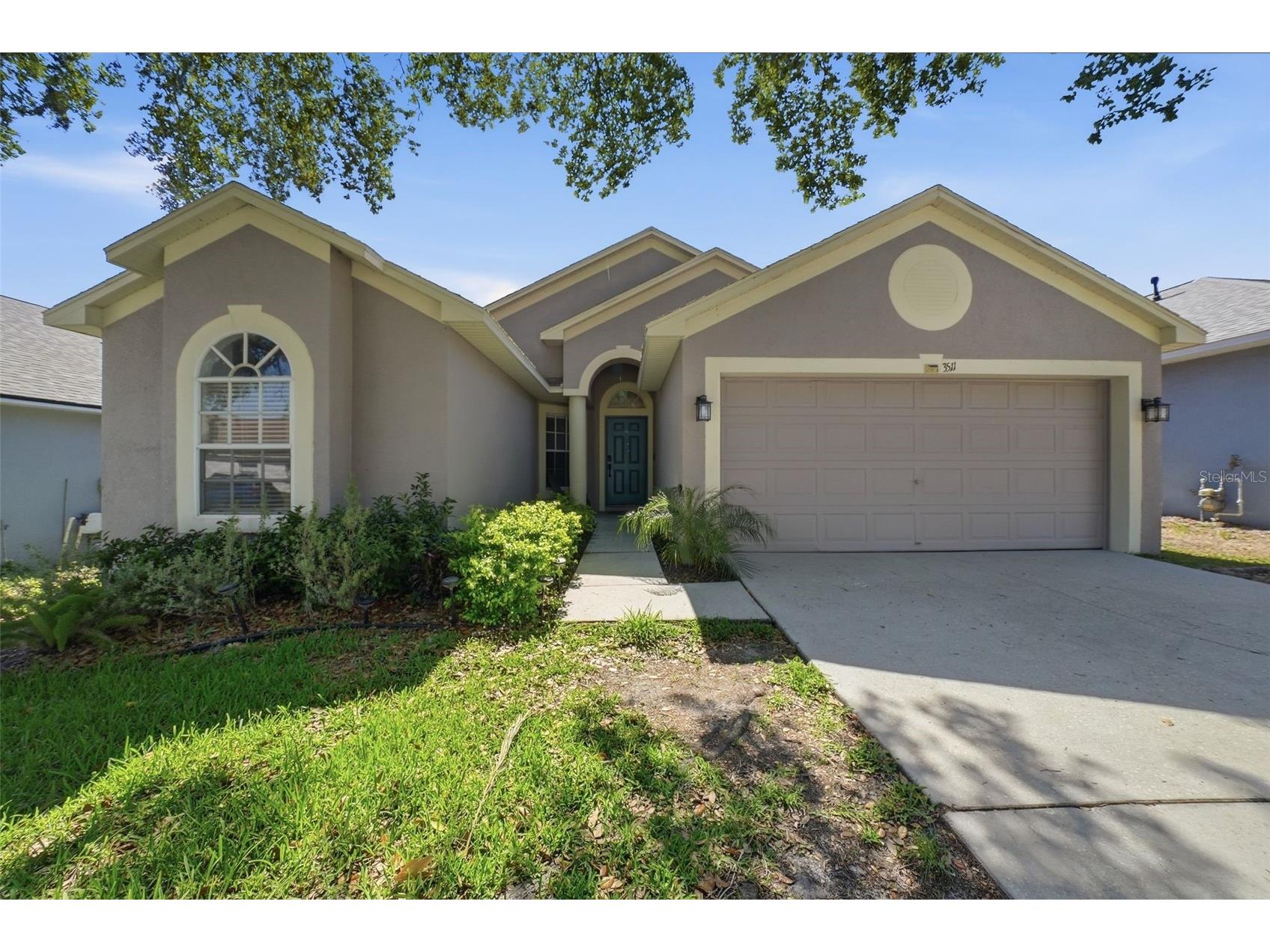 3511 Gray Whetstone Street Brandon FL 33511 TB8506807 image1