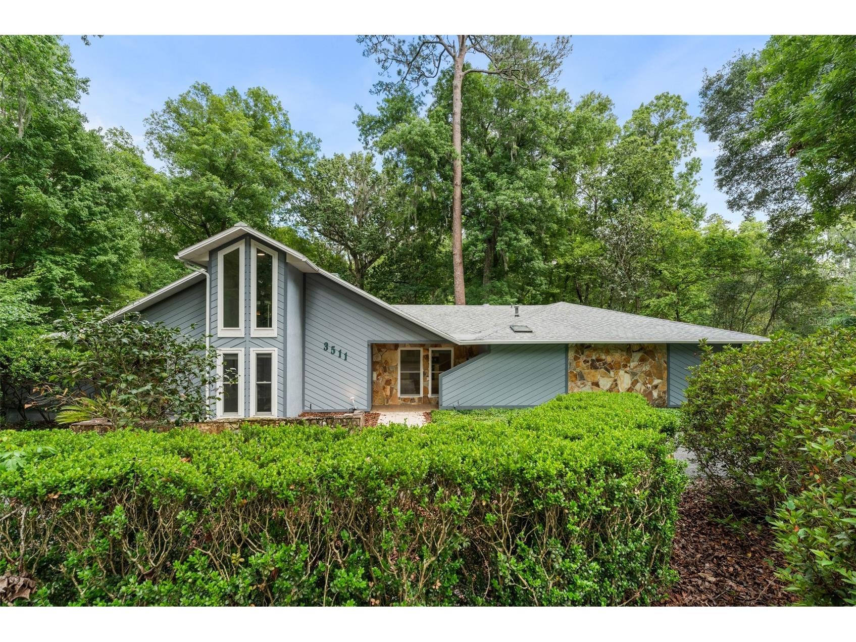 3511 NW 30th Boulevard Gainesville FL 32605 OM724842 image1