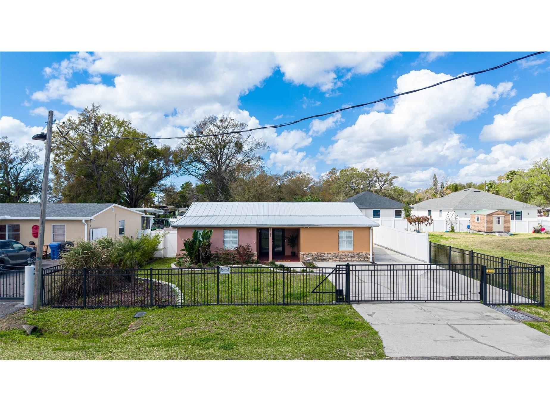 3511 S 76th Street Tampa FL 33619 TB8483070 image1