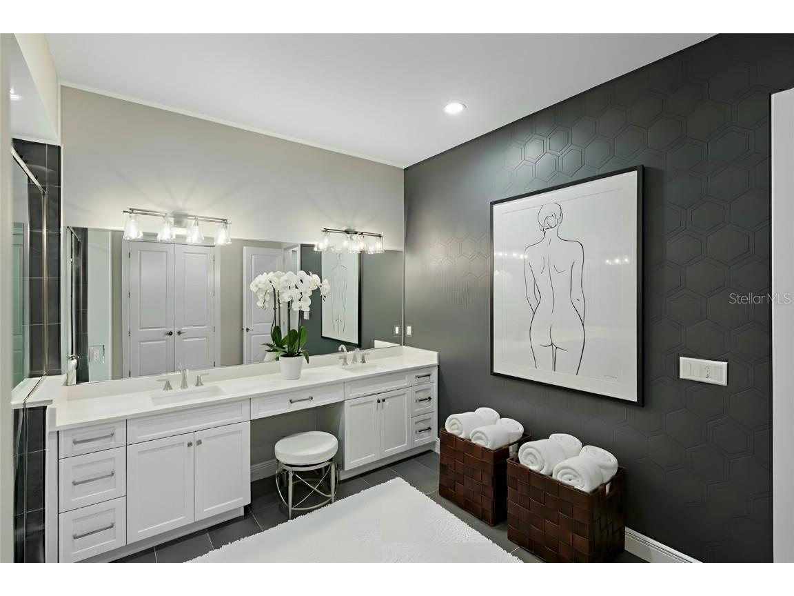 3512 Camino Real Sarasota FL 34239 A4671290 image18