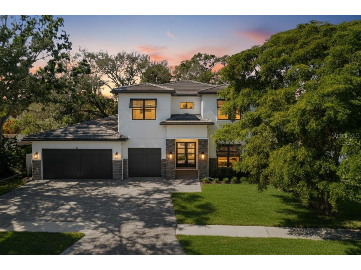 3512 Camino Real Sarasota FL 34239 A4671290 image2