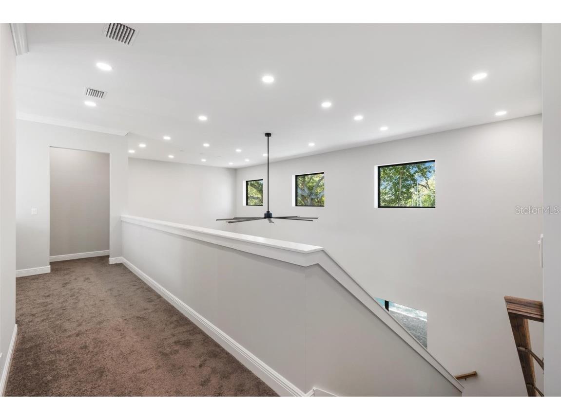 3512 Camino Real Sarasota FL 34239 A4671290 image26