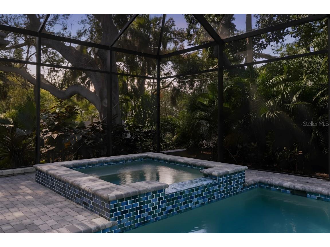 3512 Camino Real Sarasota FL 34239 A4671290 image36