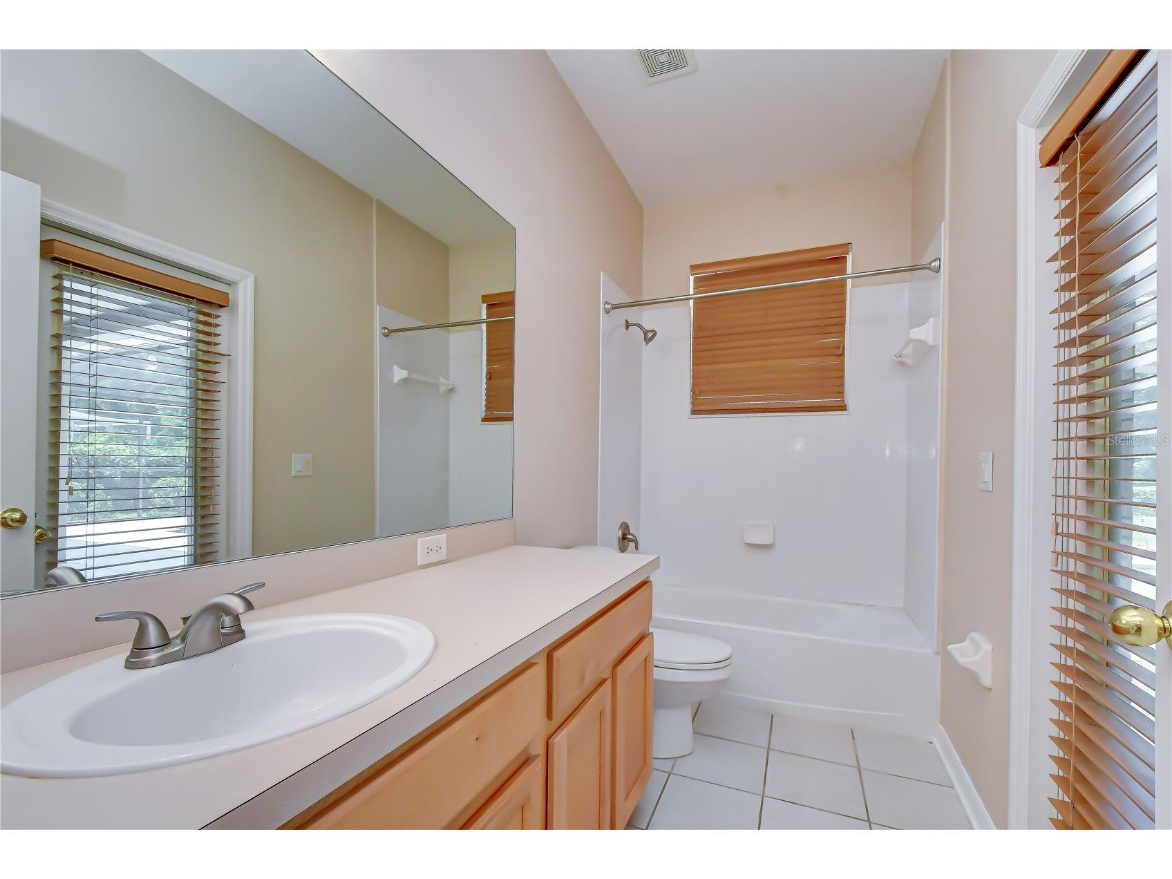 3512 Cordgrass Drive Valrico FL 33596 TB8519743 image28