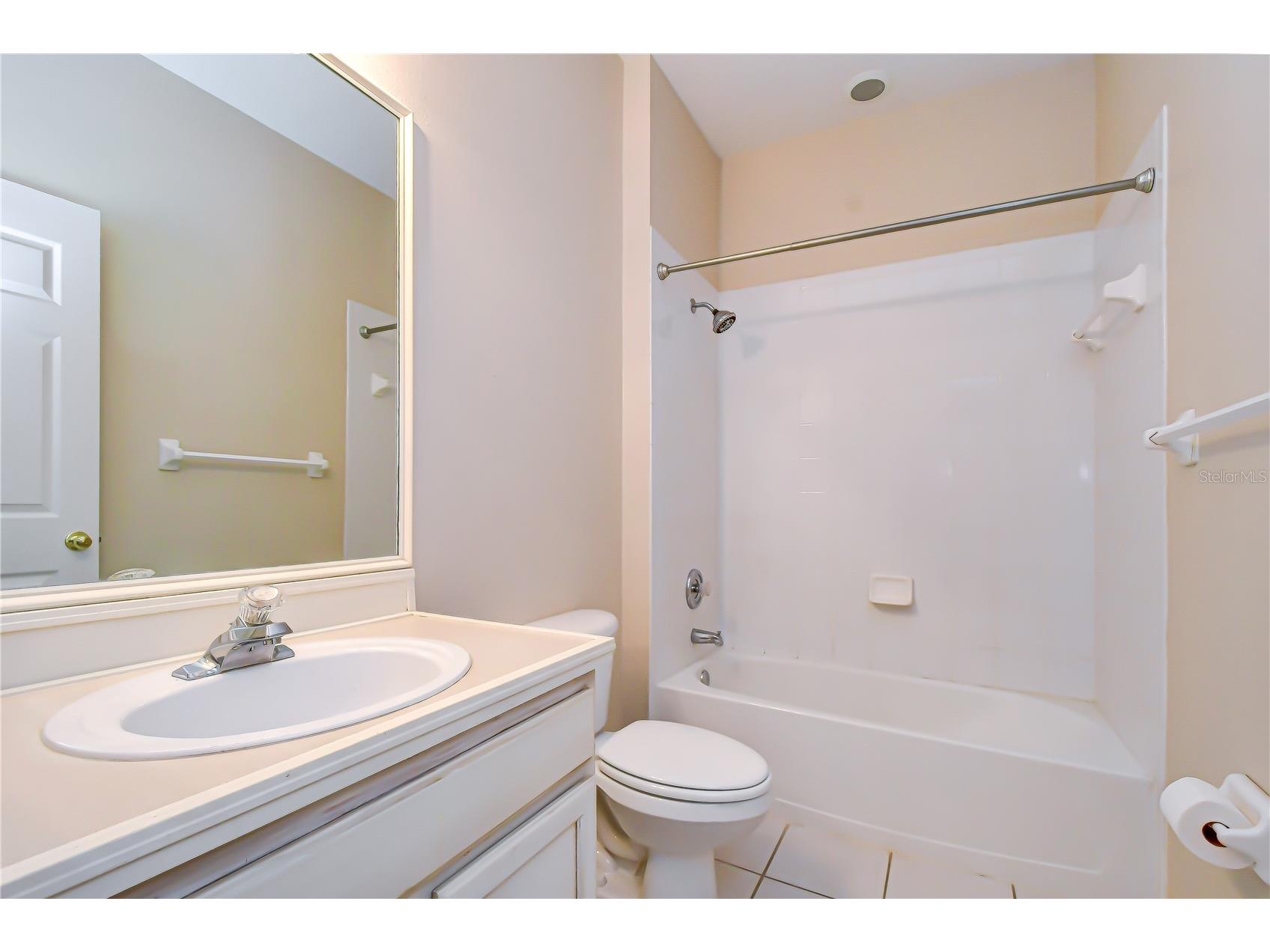 3512 Cordgrass Drive Valrico FL 33596 TB8519743 image32