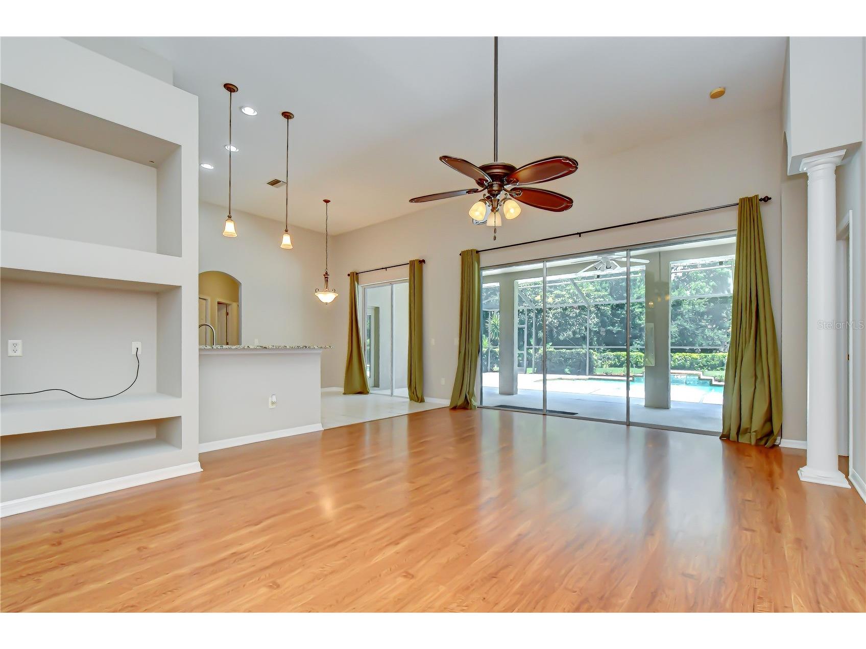 3512 Cordgrass Drive Valrico FL 33596 TB8519743 image8