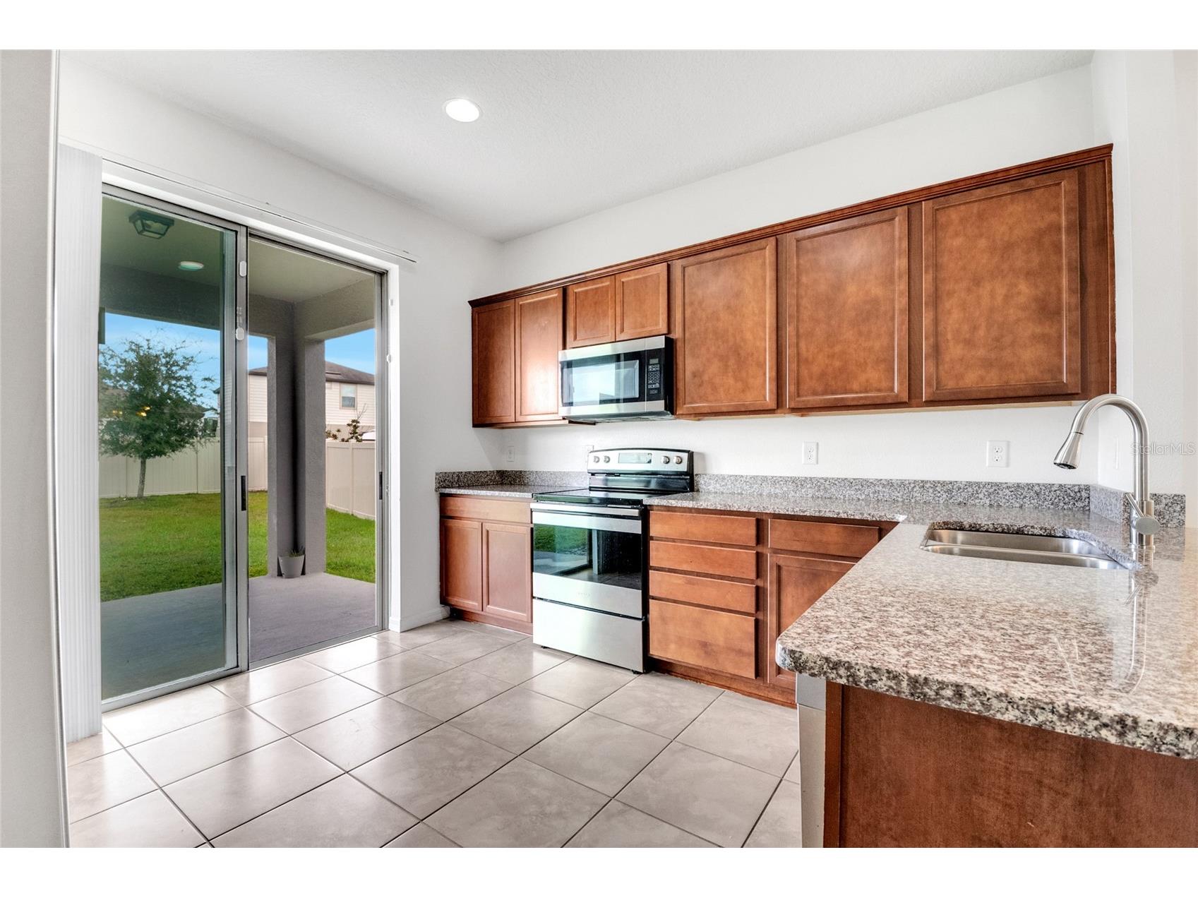 3512 Southern Cross Loop Kissimmee FL 34744 O6396495 image11