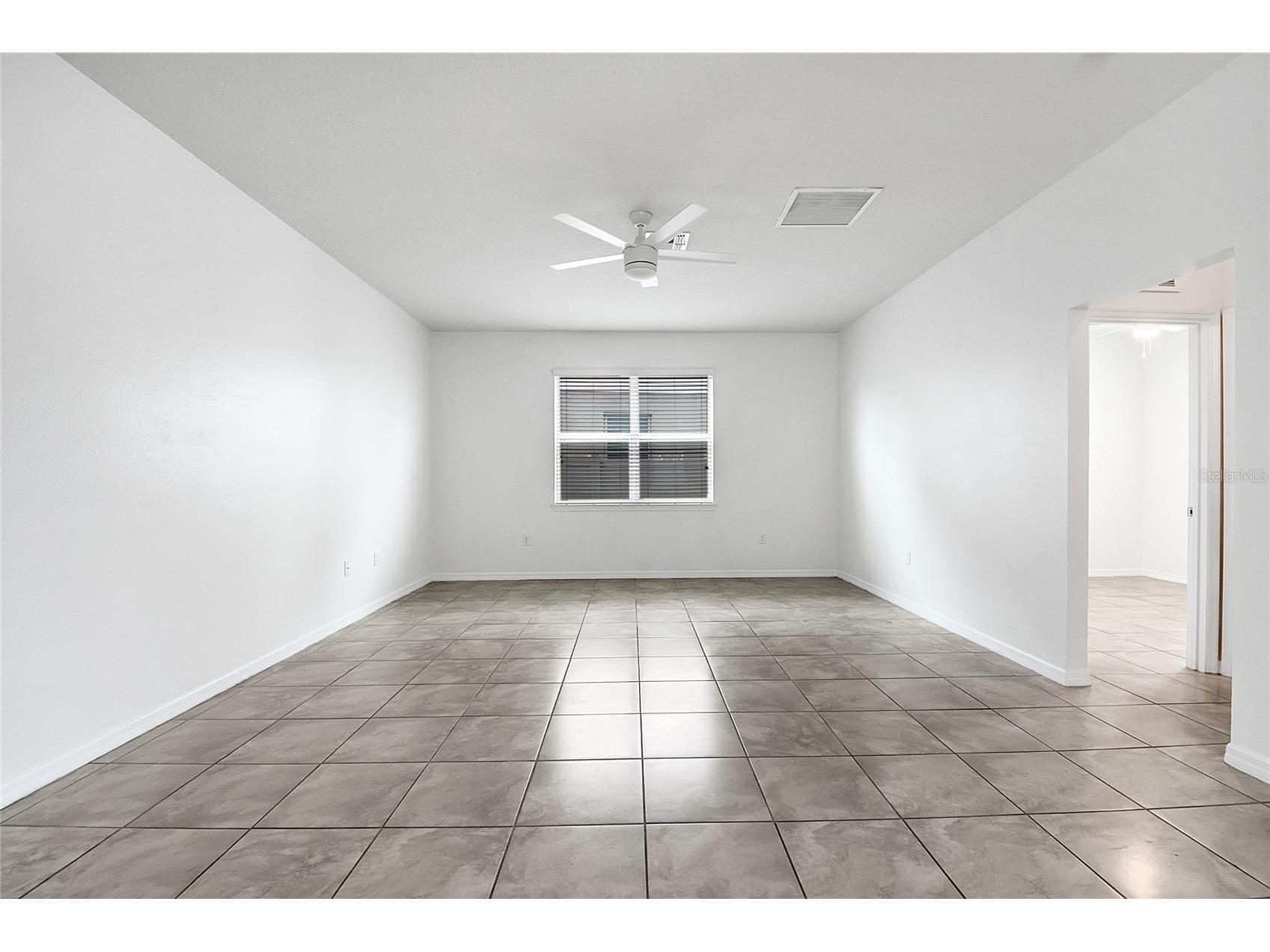 3512 Southern Cross Loop Kissimmee FL 34744 O6396495 image9