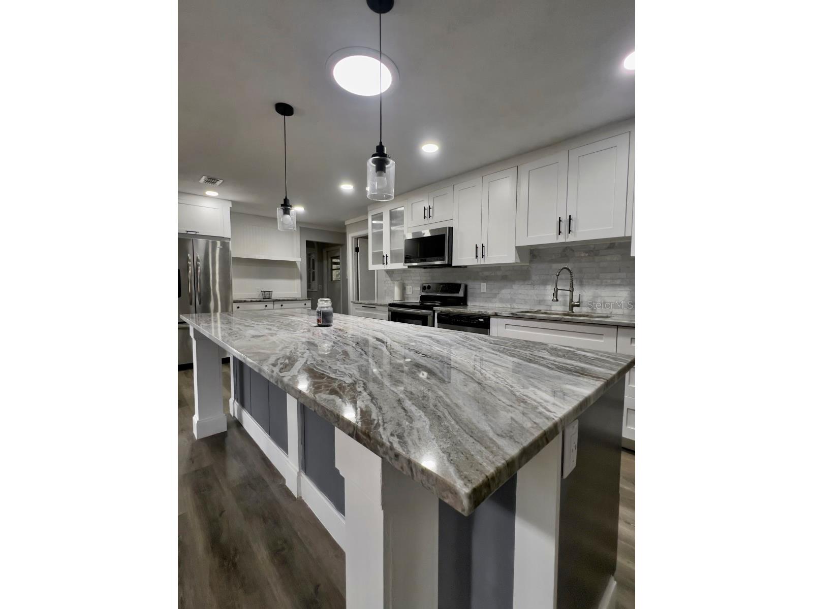 3512 SW Shorewood Drive Dunnellon FL 34431 - LAKE BONABLE OM726663 image17