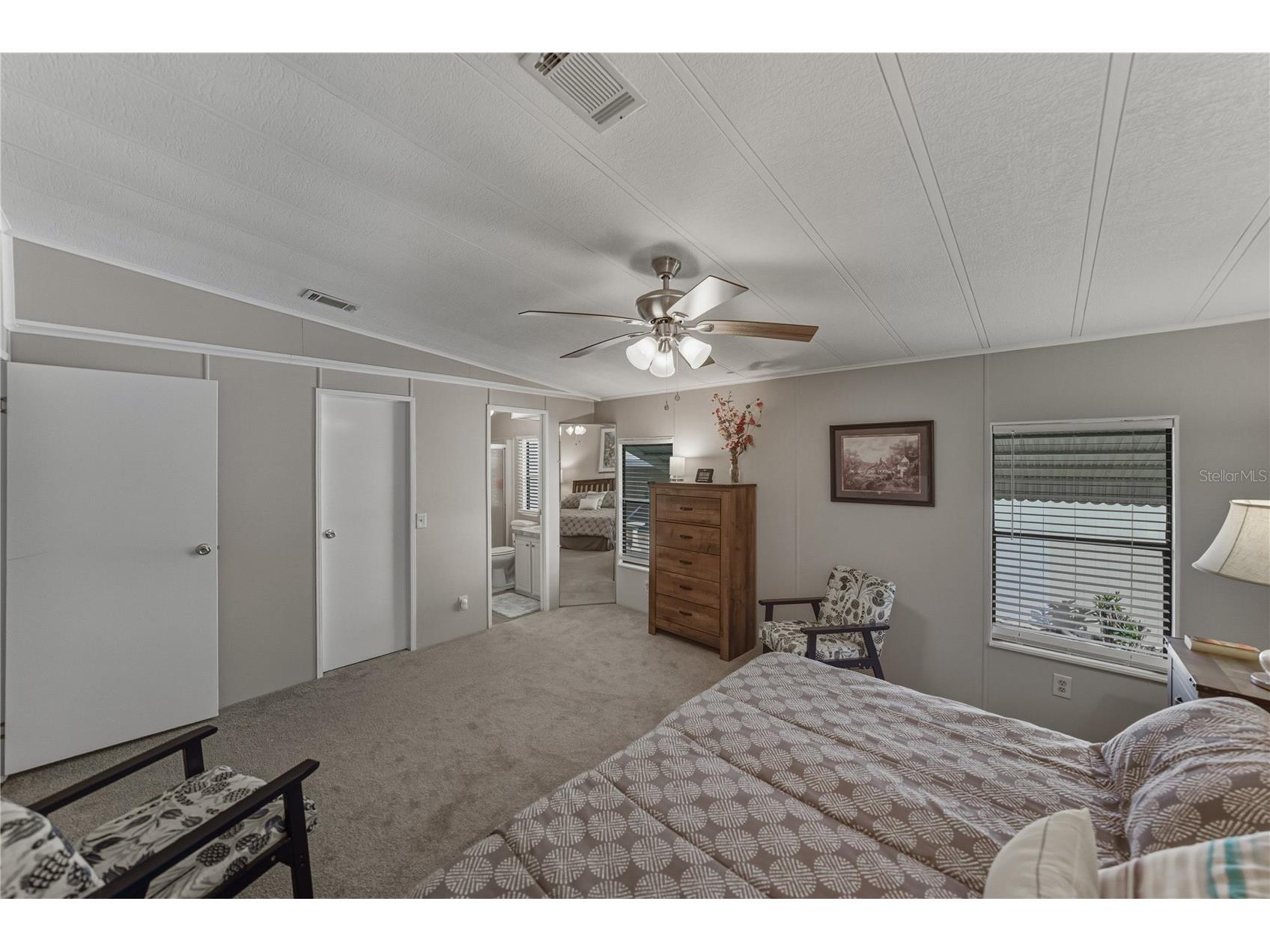 35122 Mcculloughs Leap Zephyrhills FL 33541 TB8459811 image28