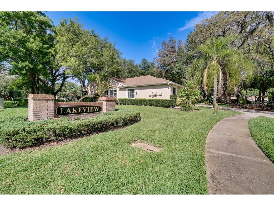 35123 Quiet Oak Lane Zephyrhills FL 33541 W7863323 image1