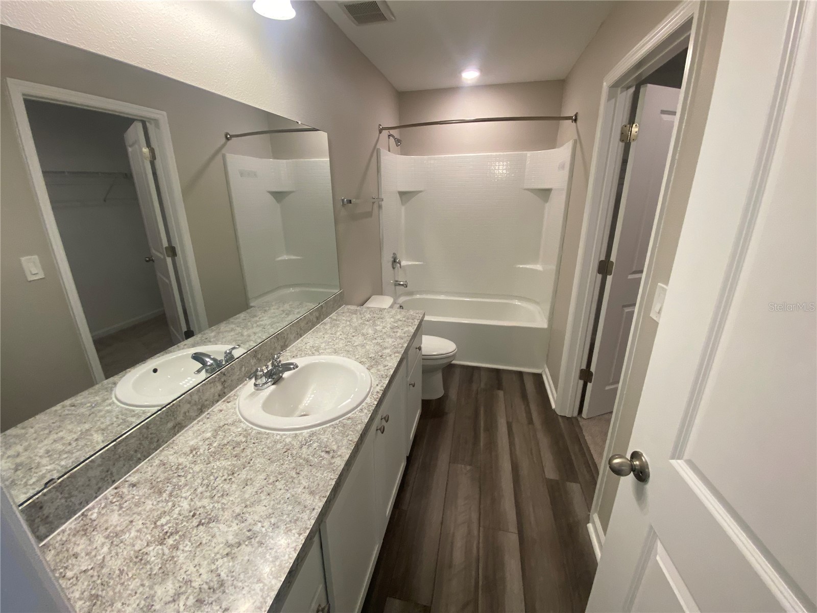 35123 White Water Lily Way Zephyrhills FL 33541 TB8465099 image16