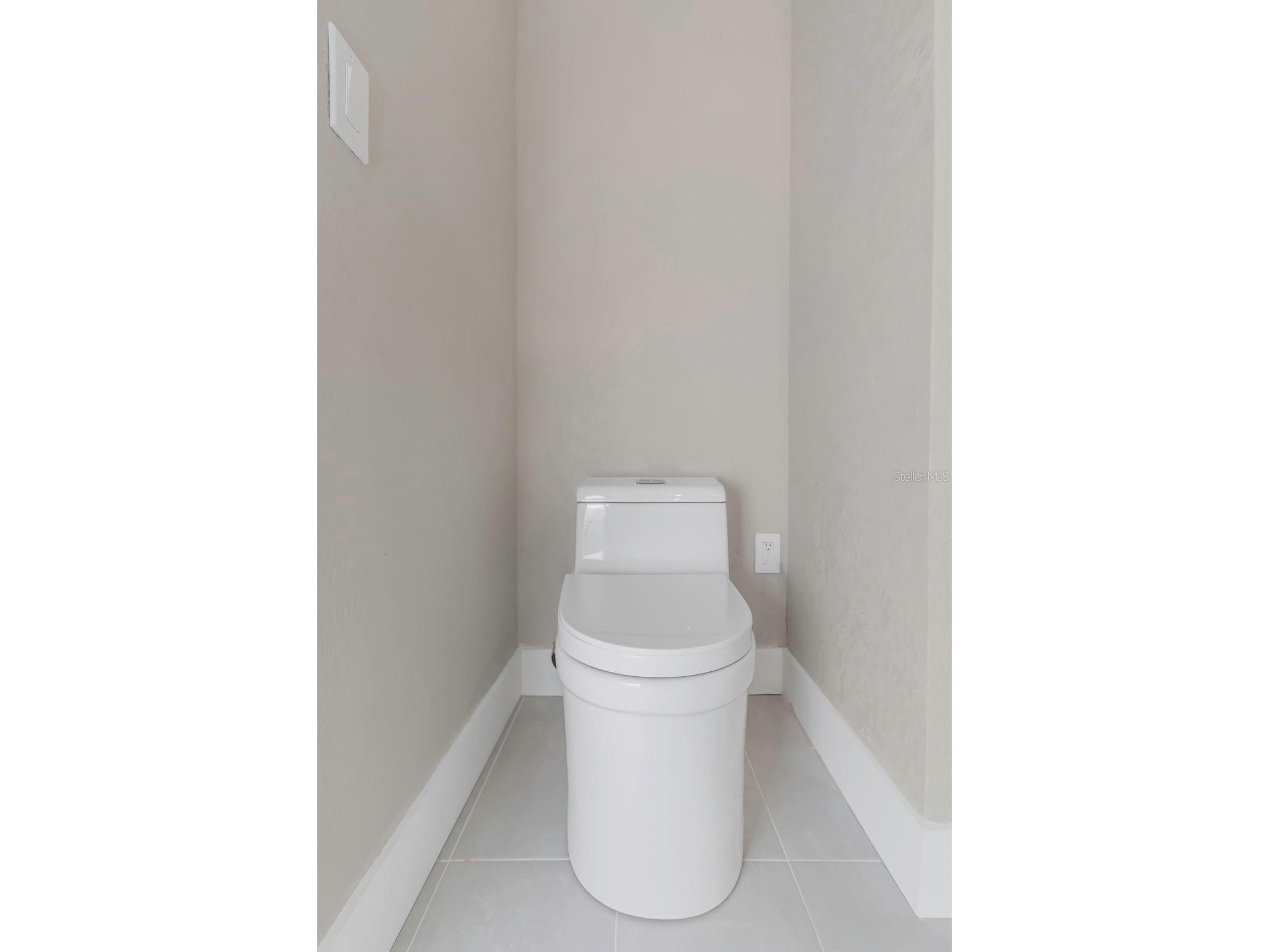 3513 Beechwood Boulevard Tampa FL 33619 W7879695 image18