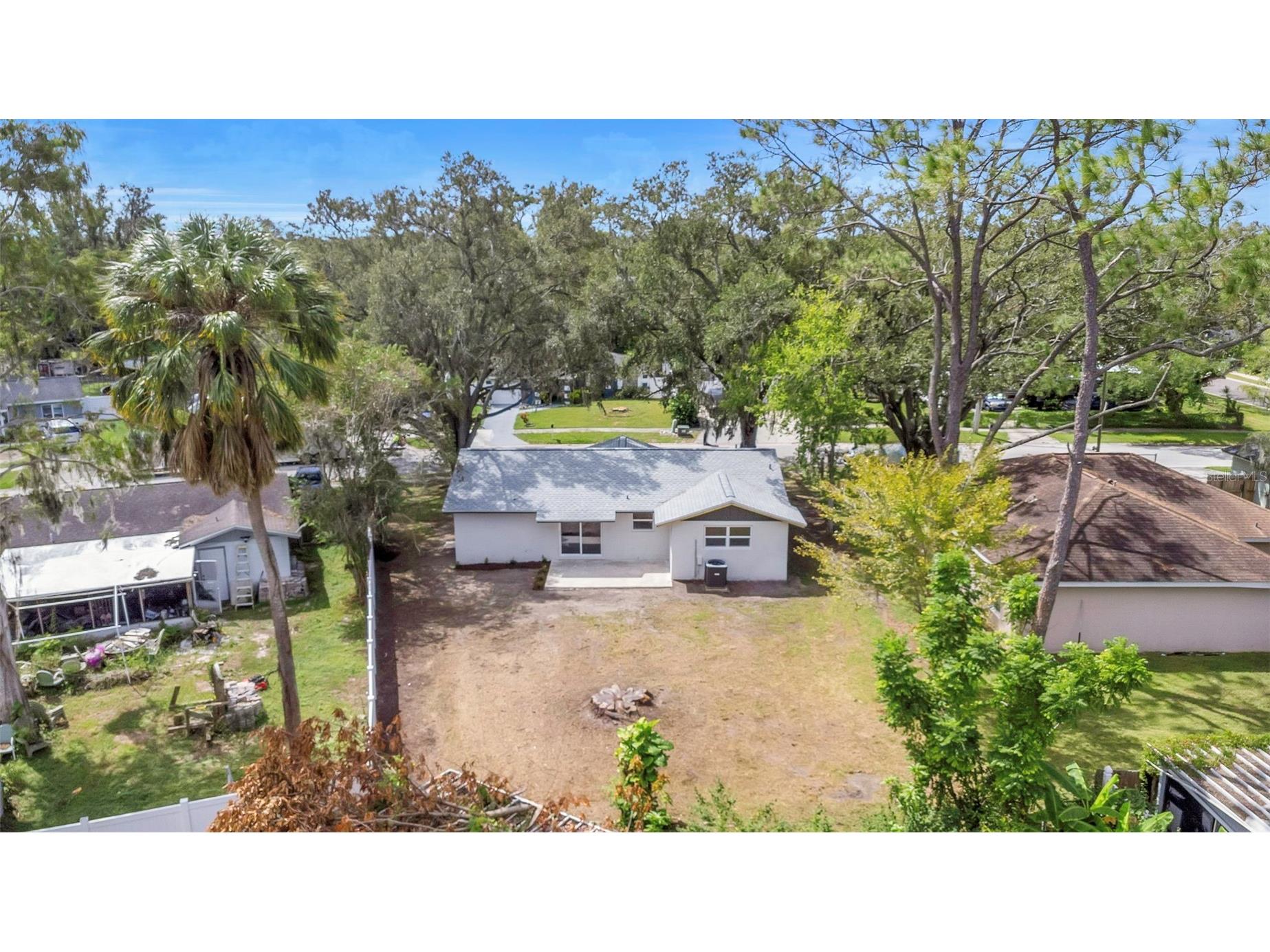 3513 Beechwood Boulevard Tampa FL 33619 W7879695 image29