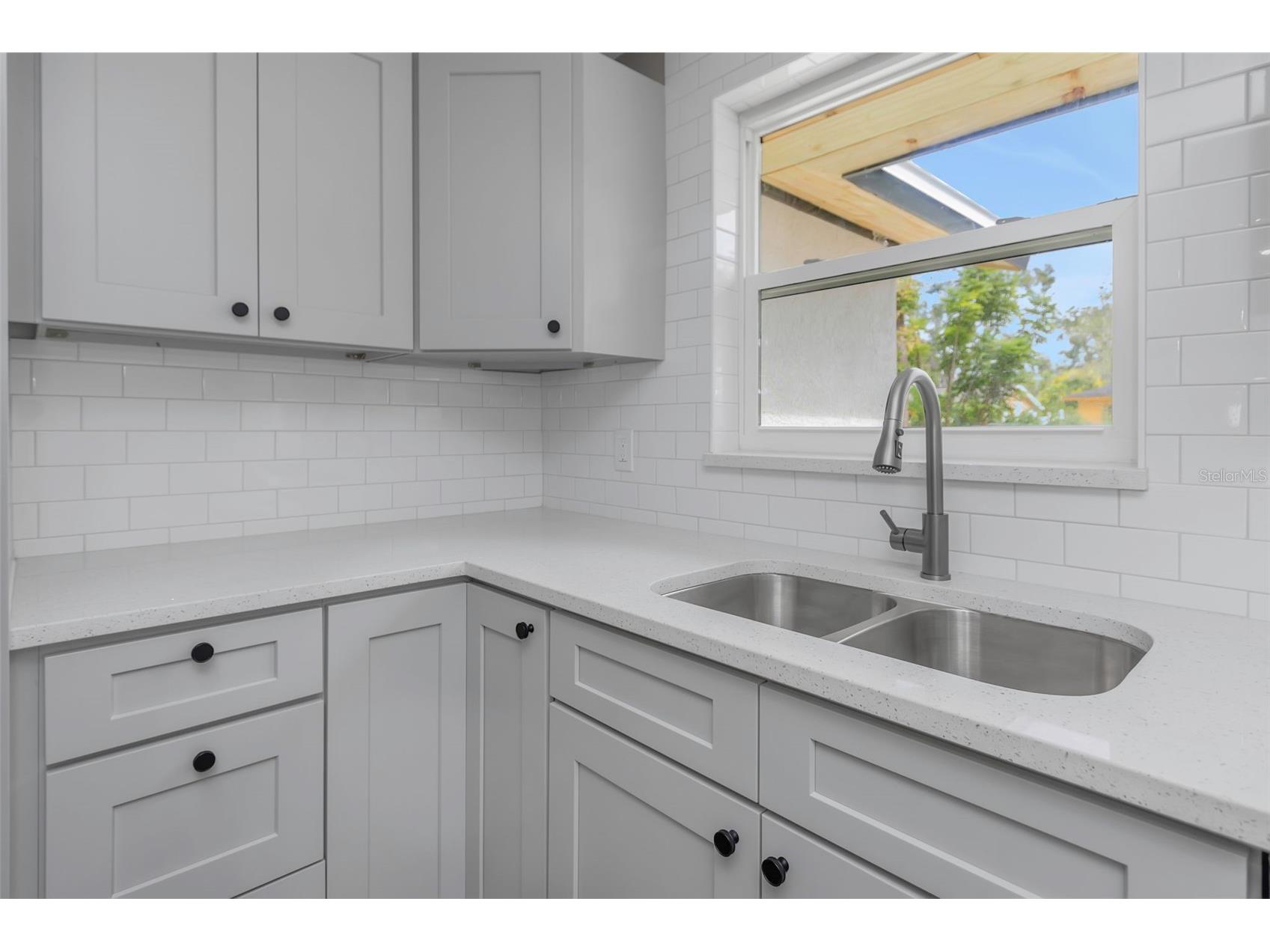 3513 Beechwood Boulevard Tampa FL 33619 W7879695 image6