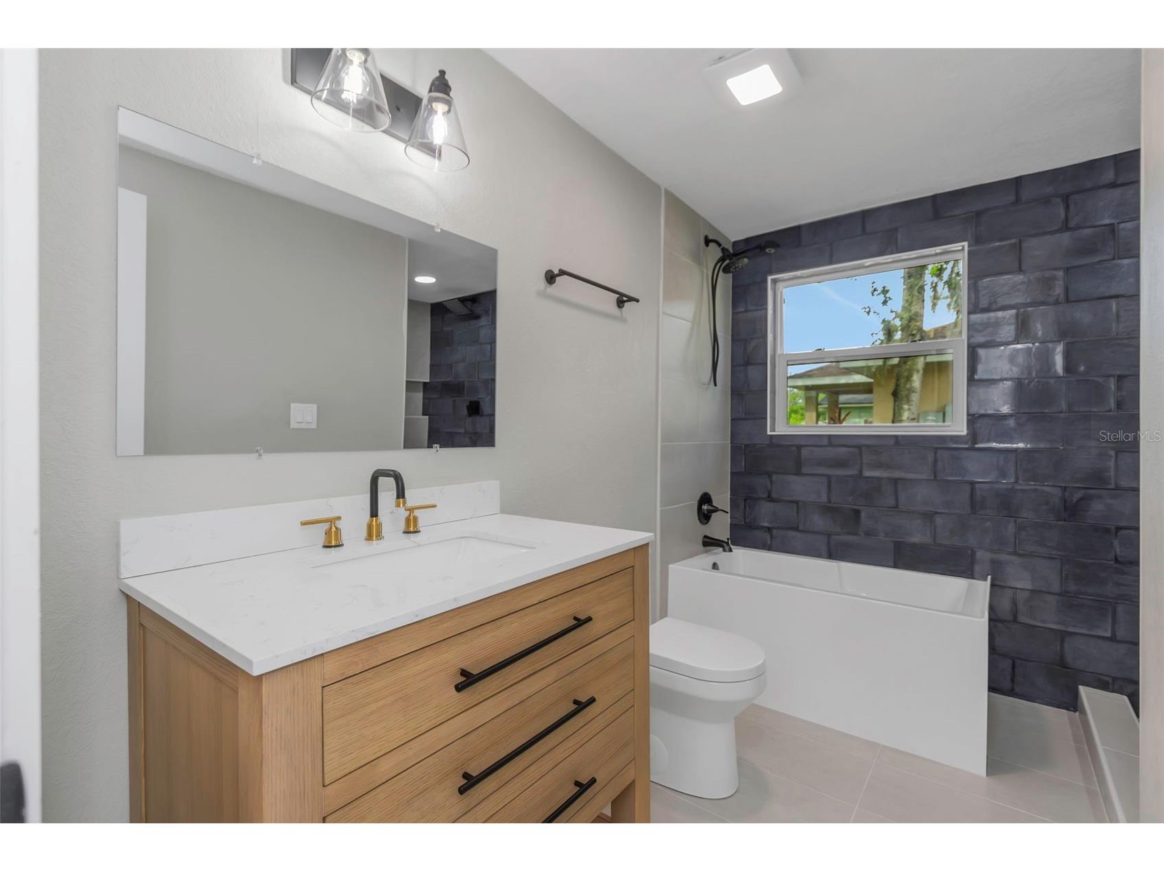 3513 Beechwood Boulevard Tampa FL 33619 W7879695 image9