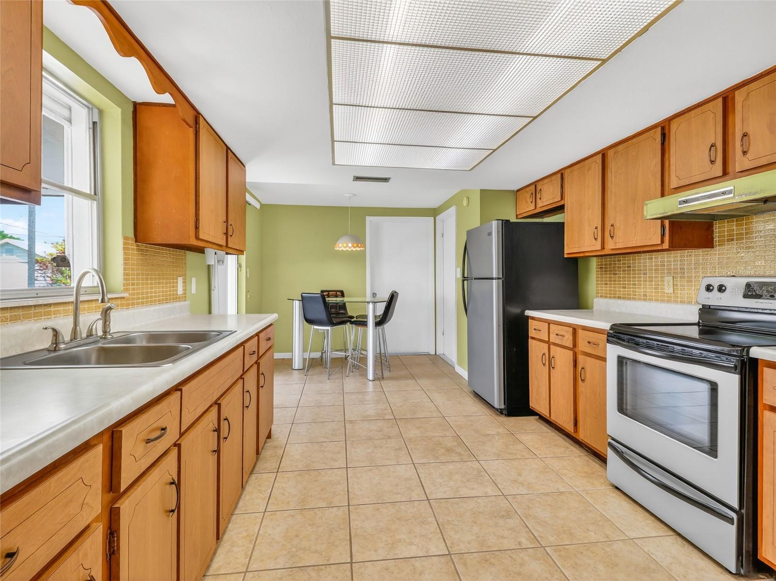 3513 Harbor Boulevard Port Charlotte FL 33952 C7524632 image4
